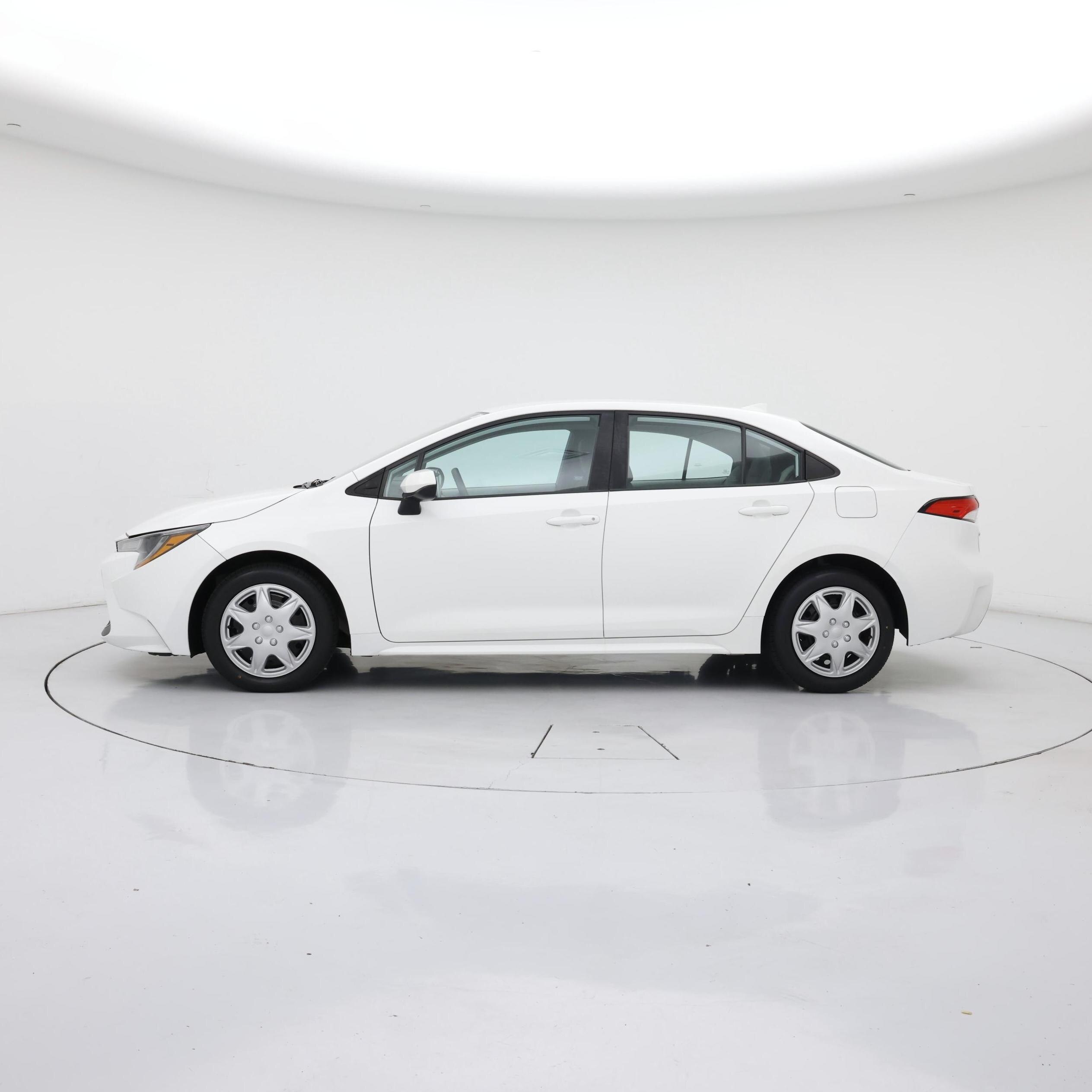 Thumbnail: 2021 Toyota Corolla - 3