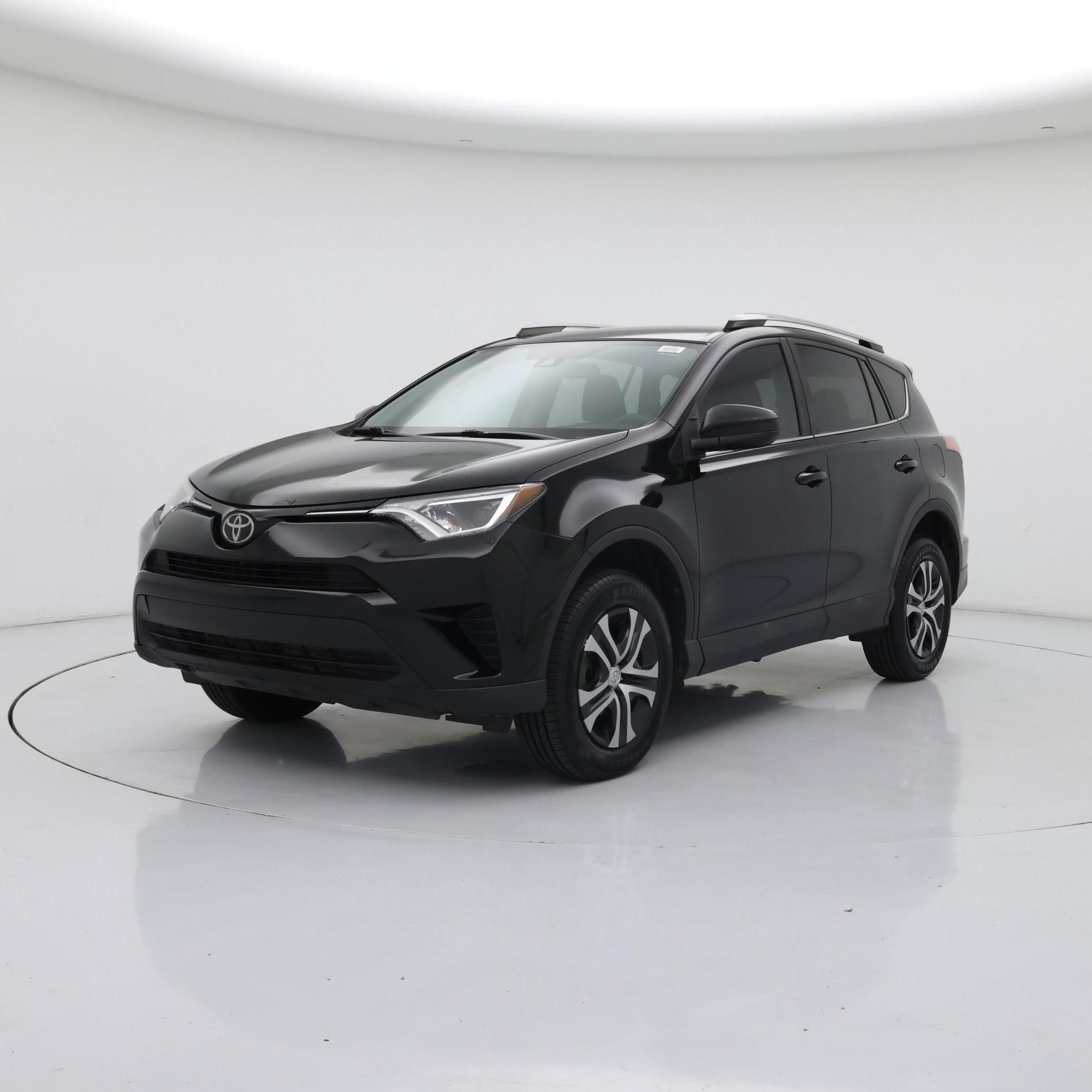 Thumbnail: 2018 Toyota RAV4 - 4