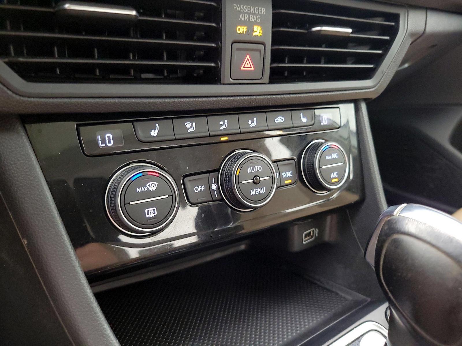 2019 Volkswagen Jetta SE - Photo 17