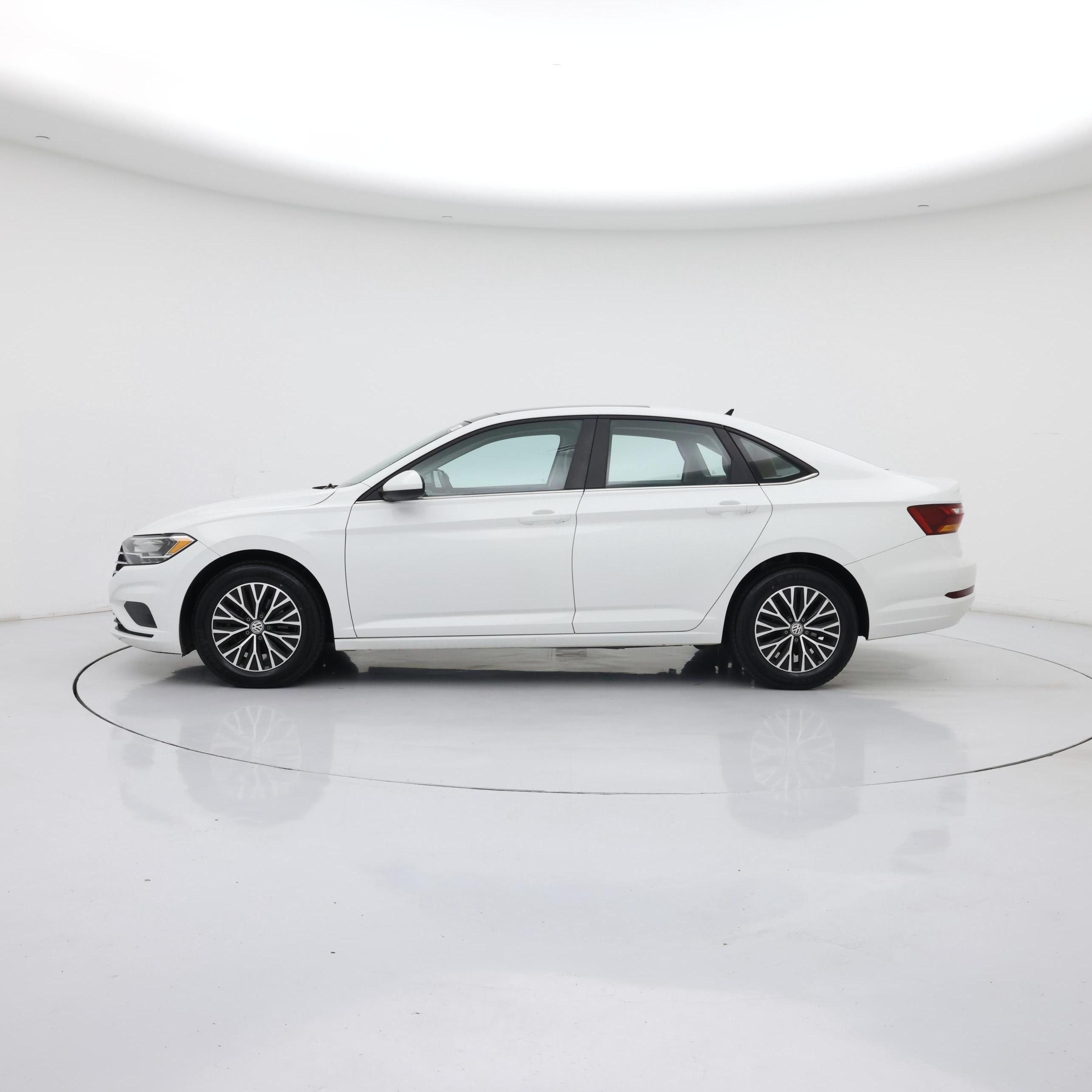 Thumbnail: 2019 Volkswagen Jetta - 3