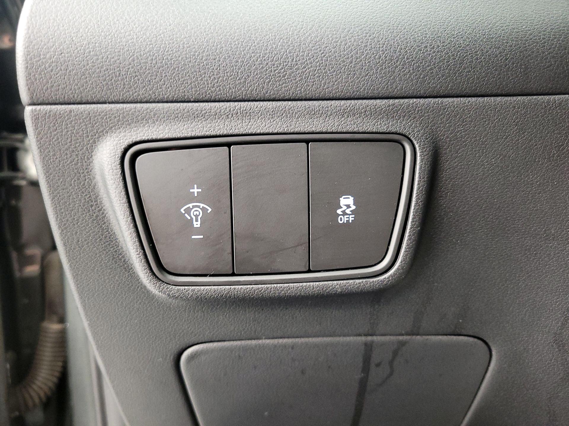 Thumbnail: 2022 Hyundai Tucson - 13