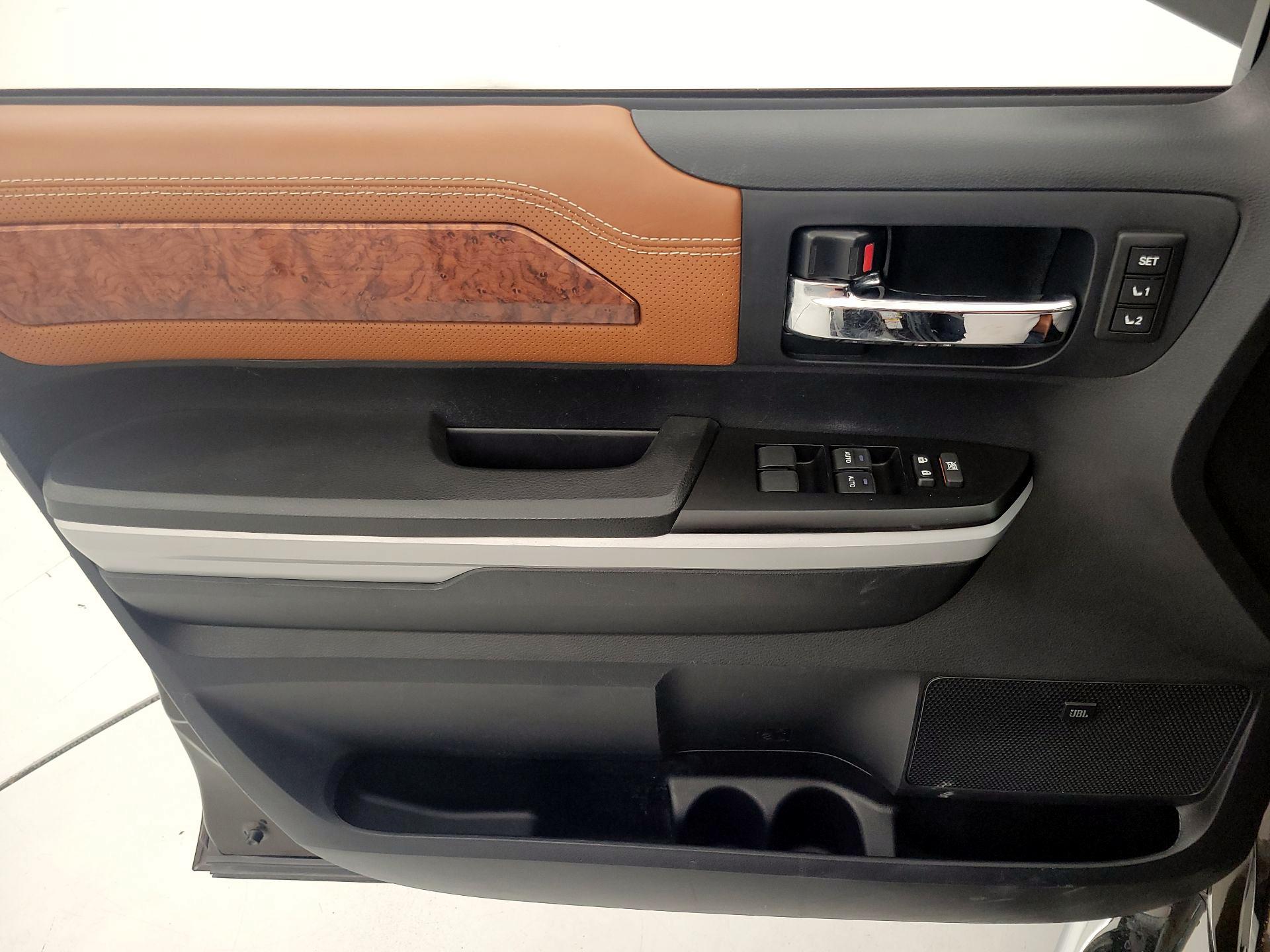 Thumbnail: 2018 Toyota Tundra - 12