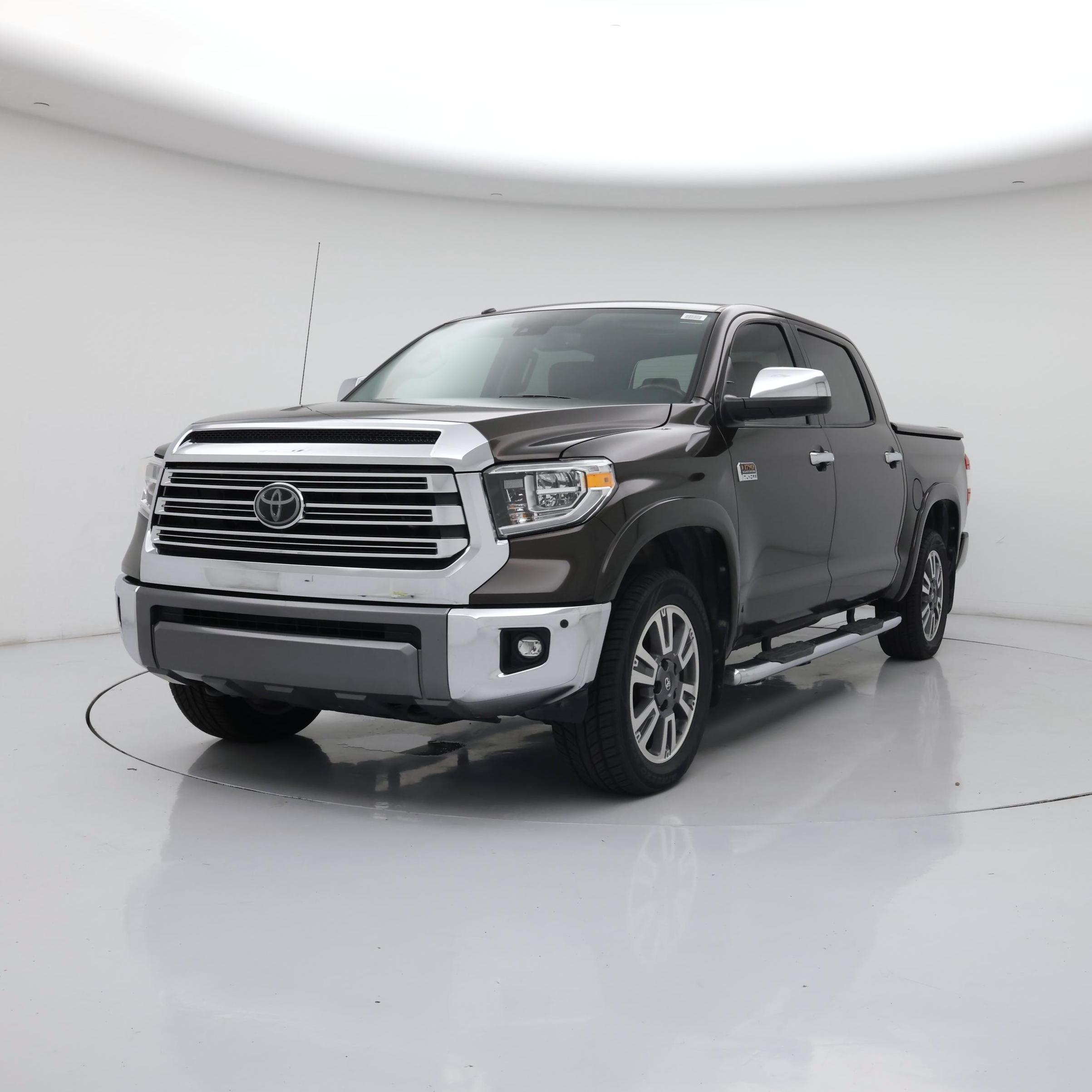 Thumbnail: 2018 Toyota Tundra - 4