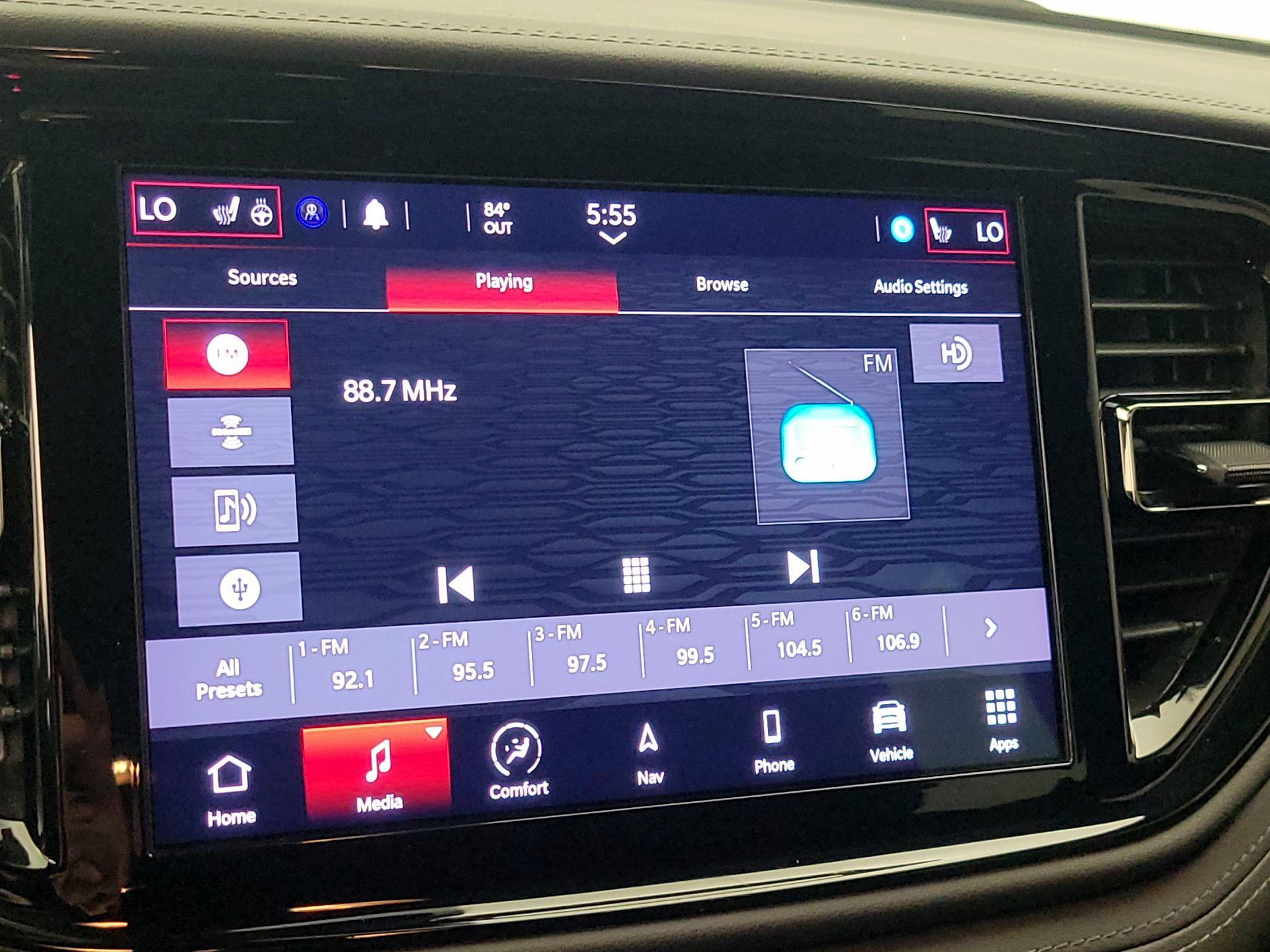 Thumbnail: 2022 Dodge Durango - 16