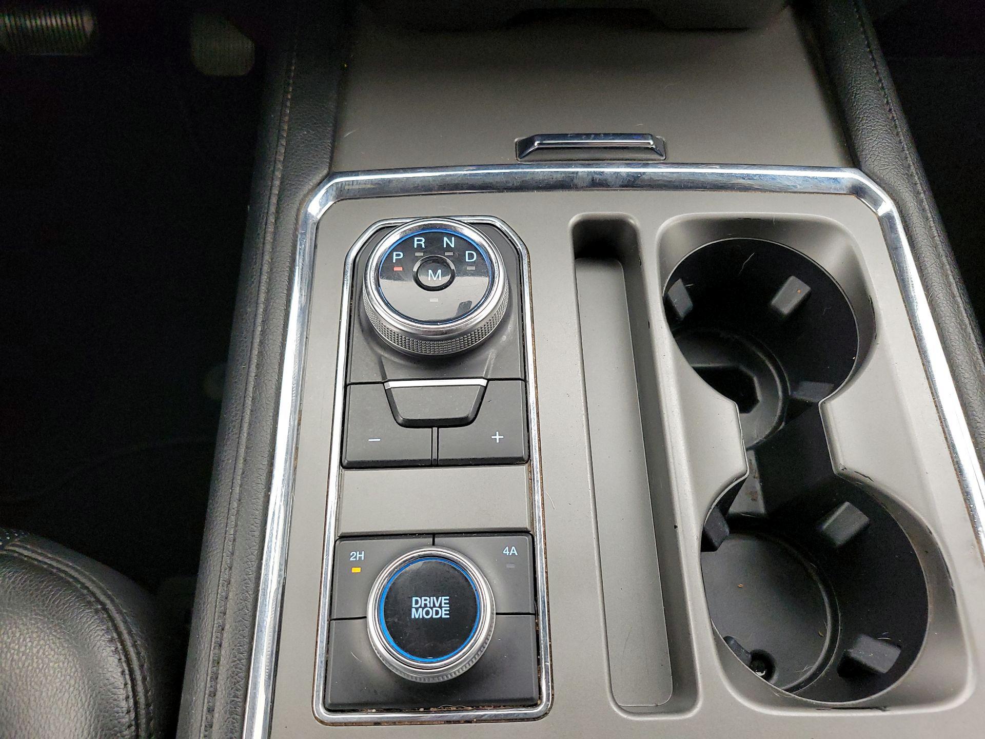 Thumbnail: 2020 Ford Expedition - 18