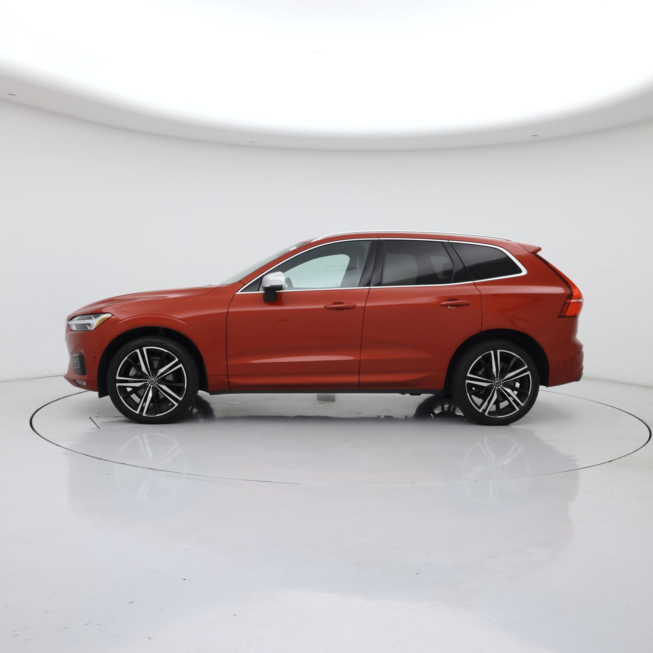 Thumbnail: 2019 Volvo XC60 - 3