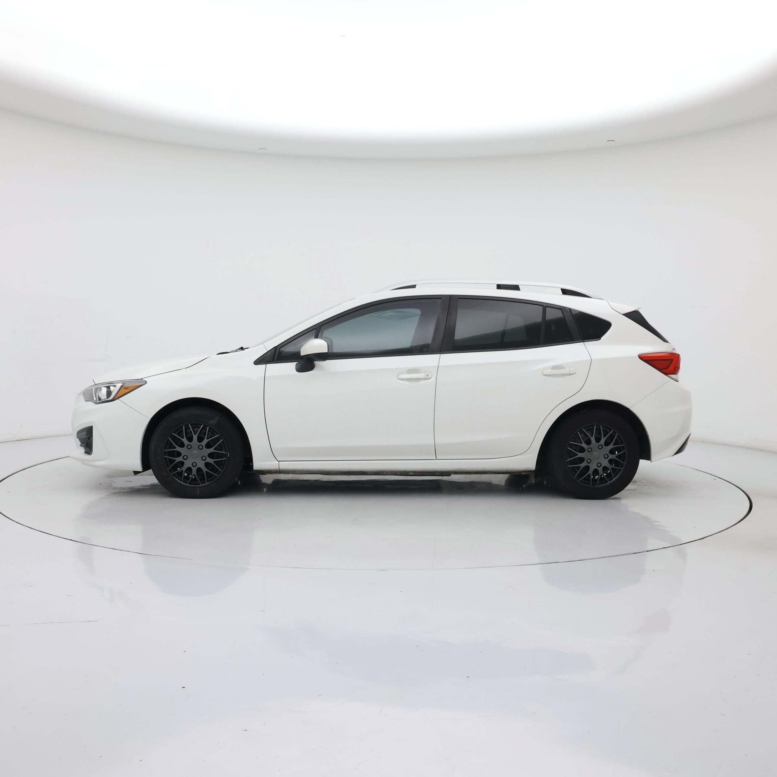 Thumbnail: 2018 Subaru Impreza - 3