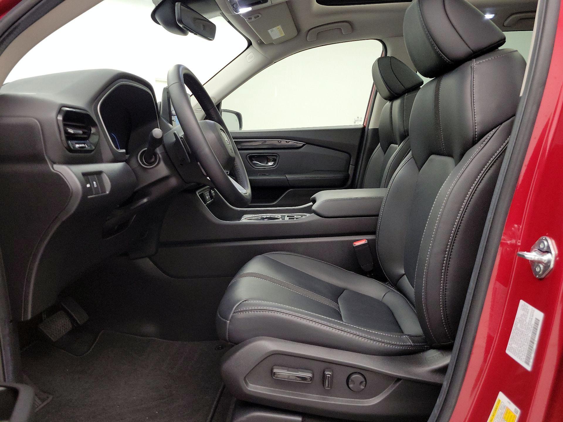 Thumbnail: 2025 Honda Pilot - 11