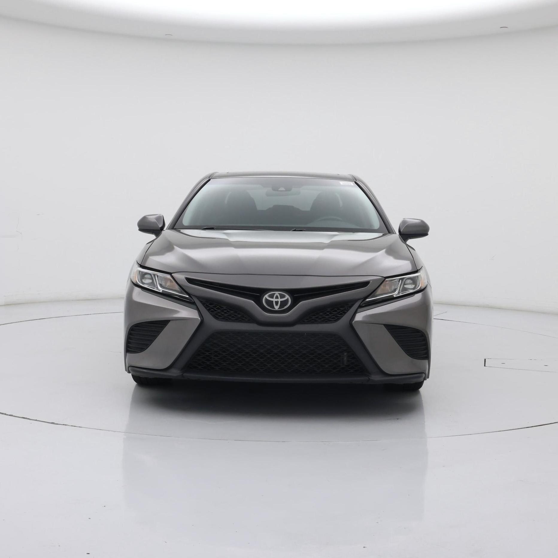 Thumbnail: 2018 Toyota Camry - 5