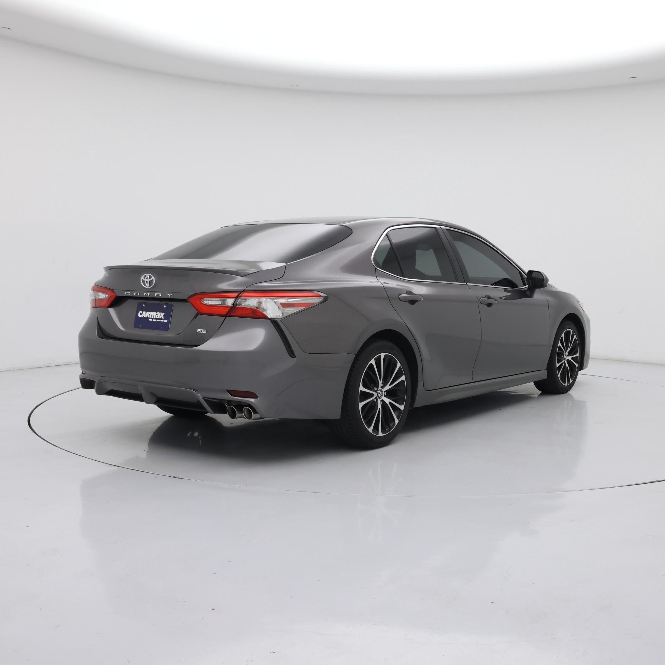 Thumbnail: 2018 Toyota Camry - 8