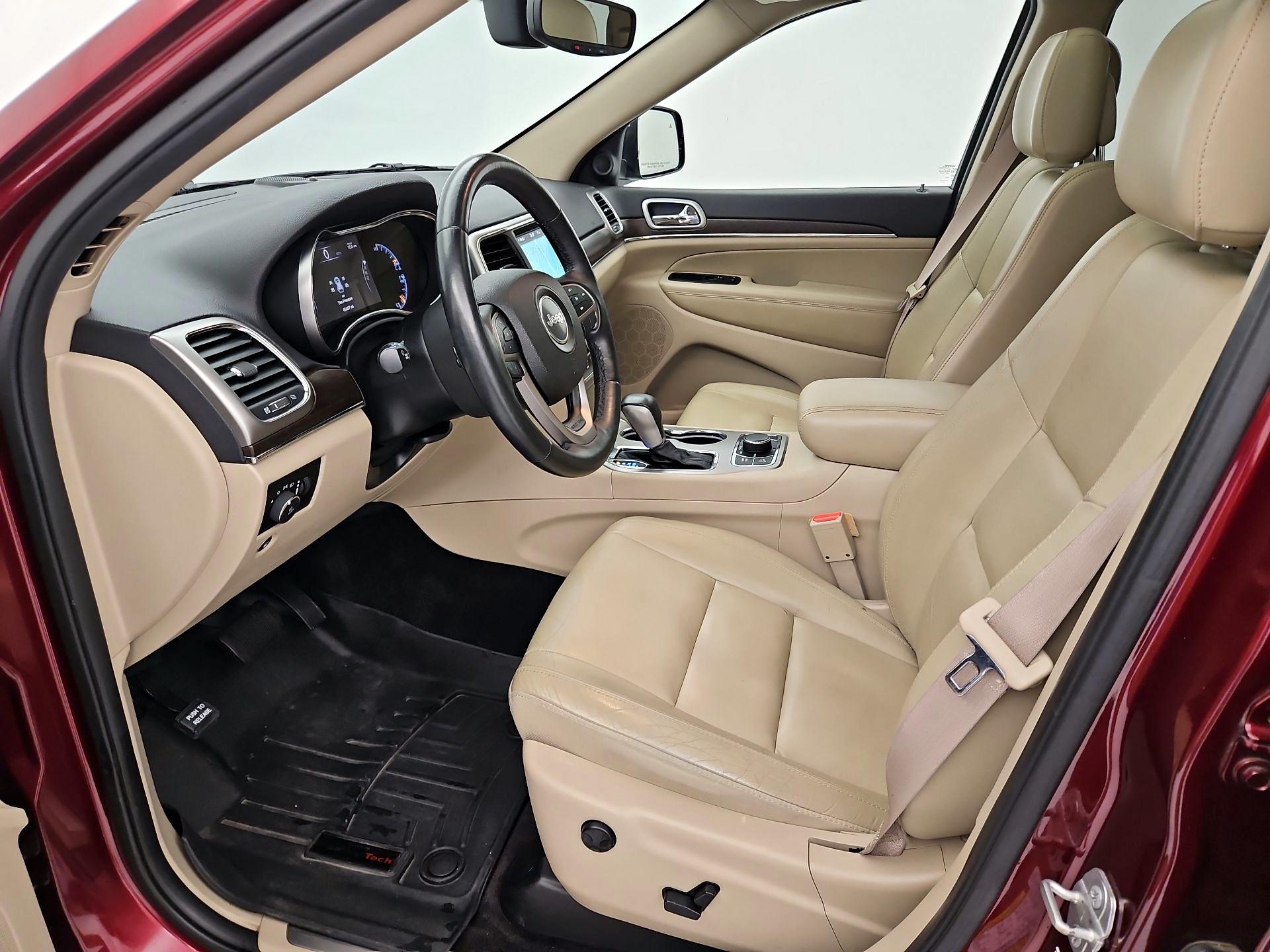 Thumbnail: 2018 Jeep Grand Cherokee - 11