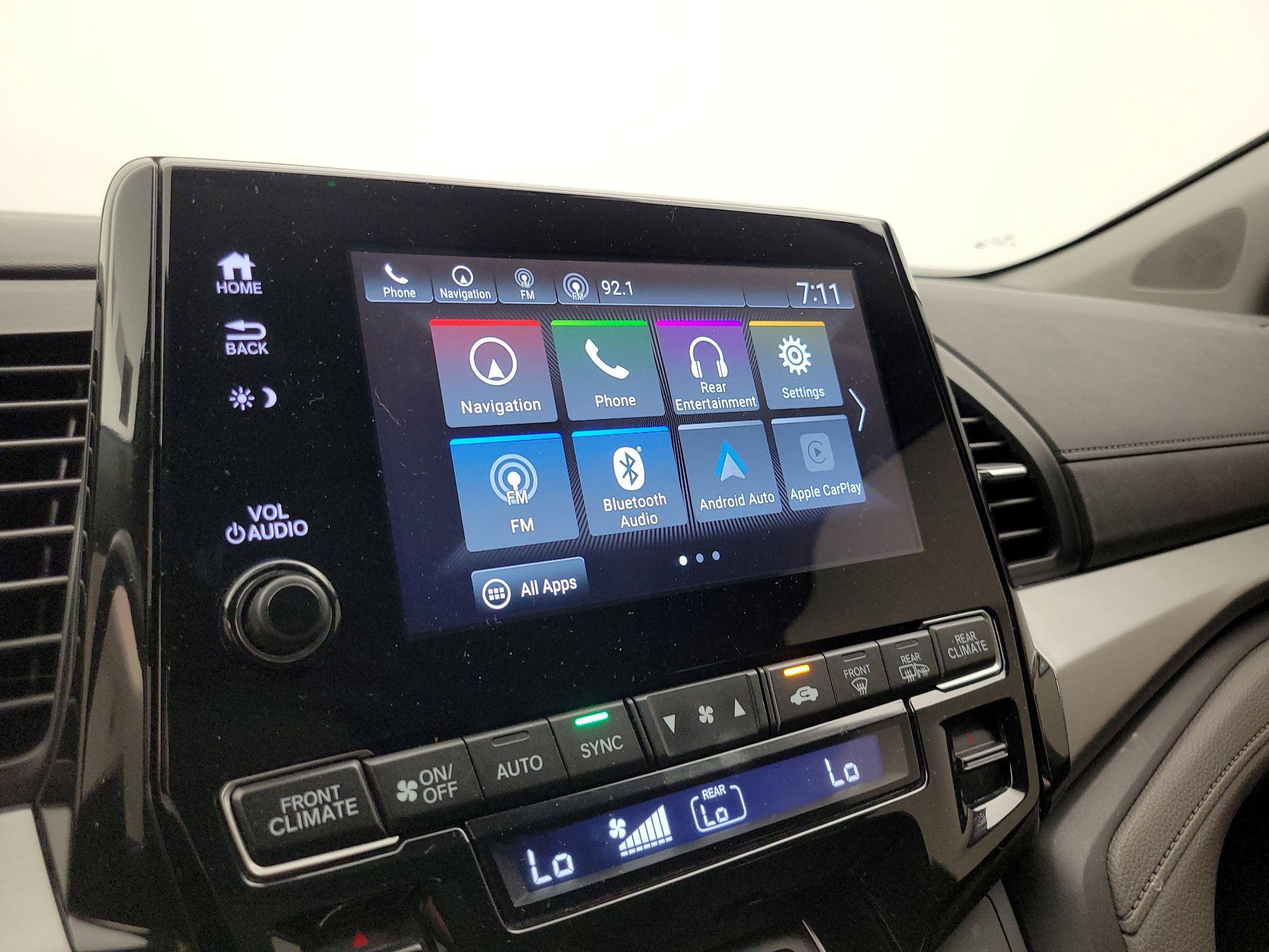 Thumbnail: 2018 Honda Odyssey - 16