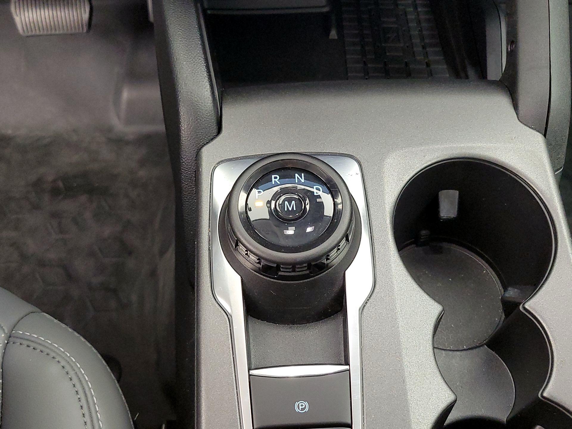 Thumbnail: 2025 Ford Bronco Sport - 18