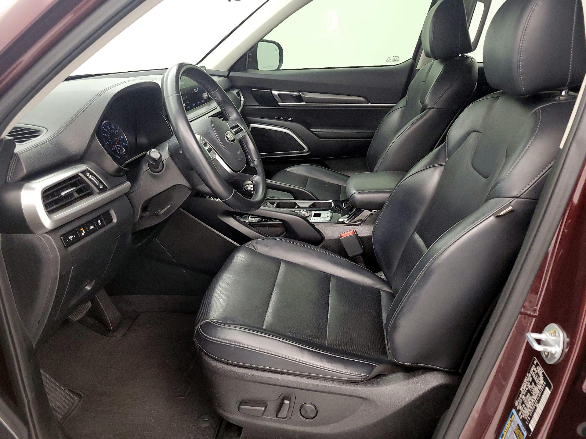 Thumbnail: 2020 Kia Telluride - 11