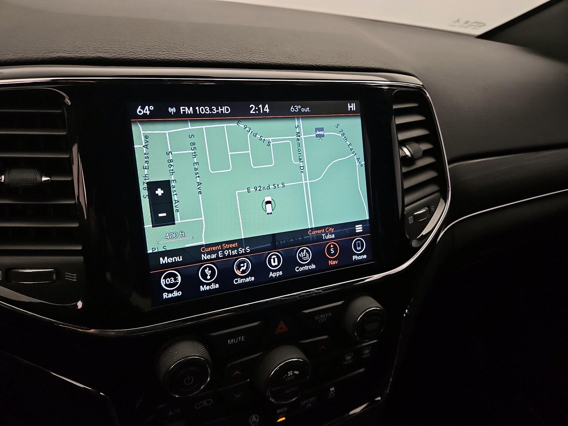 Thumbnail: 2019 Jeep Grand Cherokee - 14