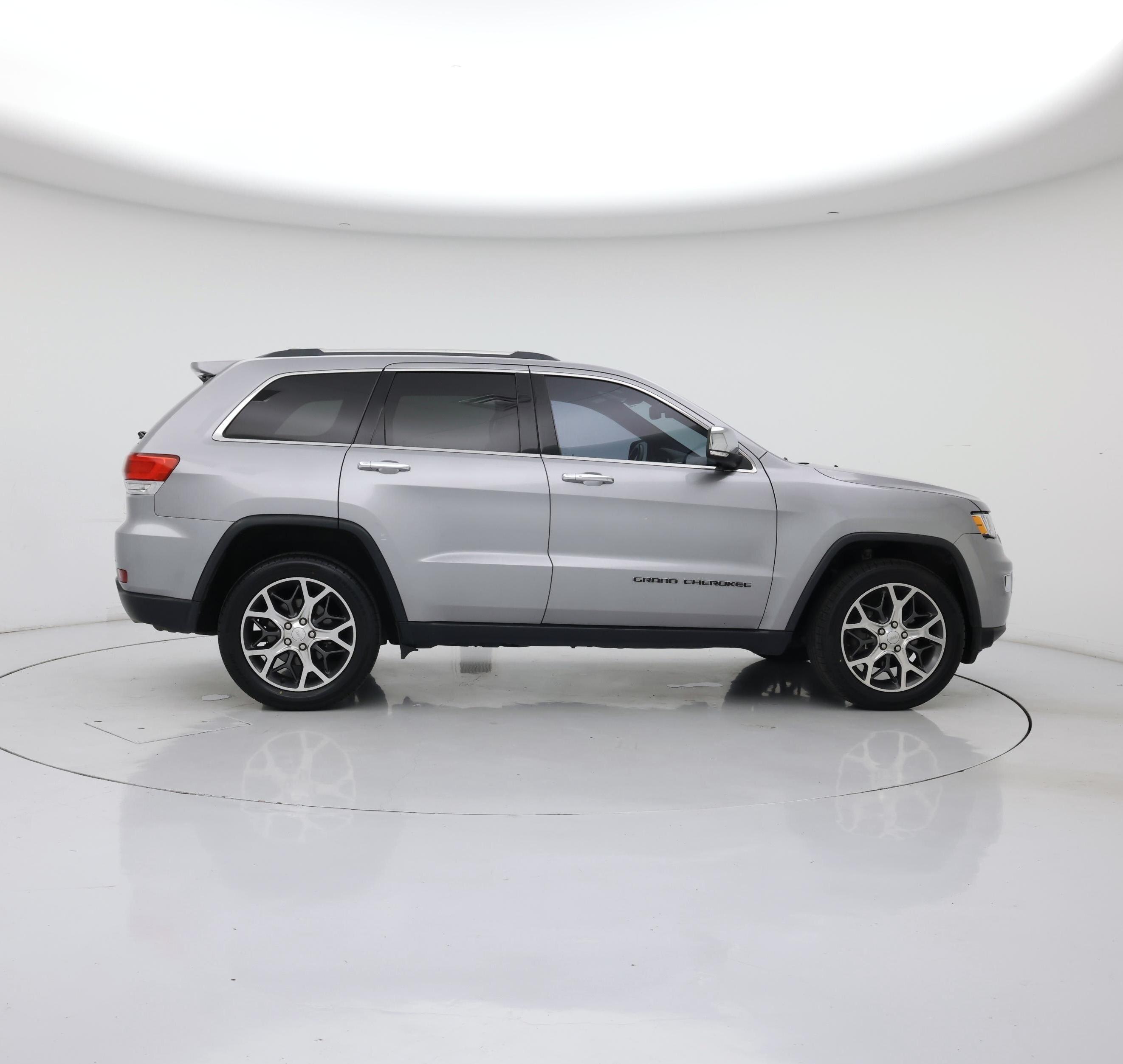 Thumbnail: 2019 Jeep Grand Cherokee - 7