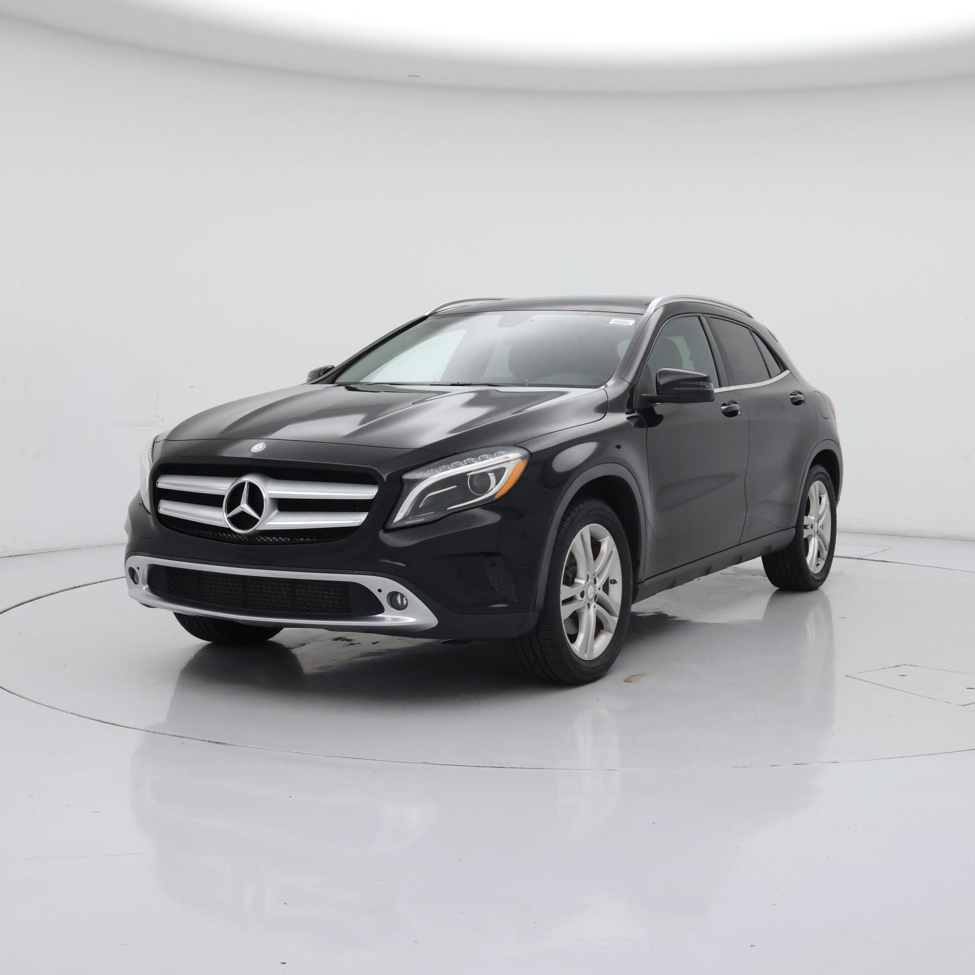 Thumbnail: 2015 Mercedes-Benz GLA - 4