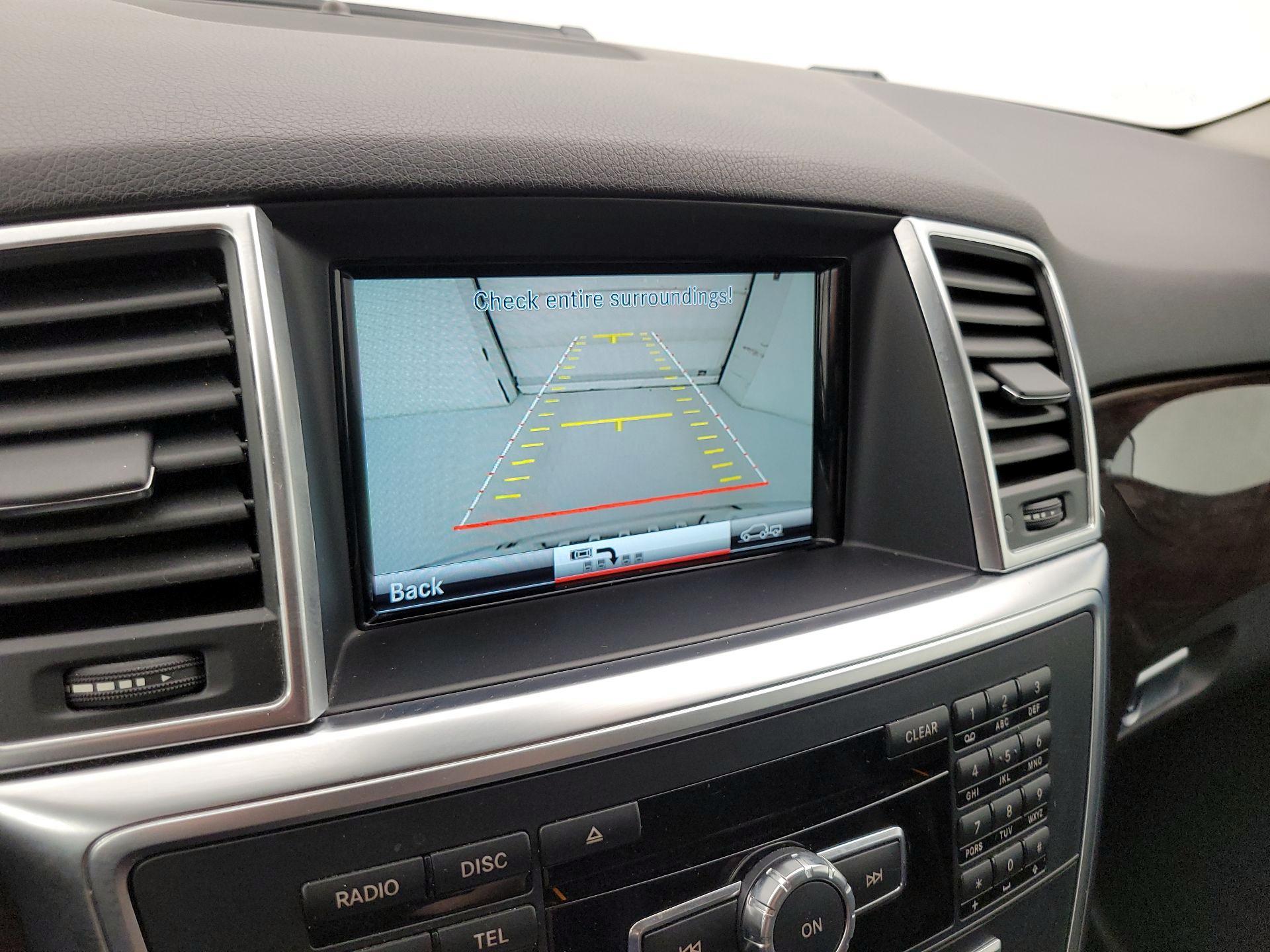 Thumbnail: 2015 Mercedes-Benz M-Class - 15