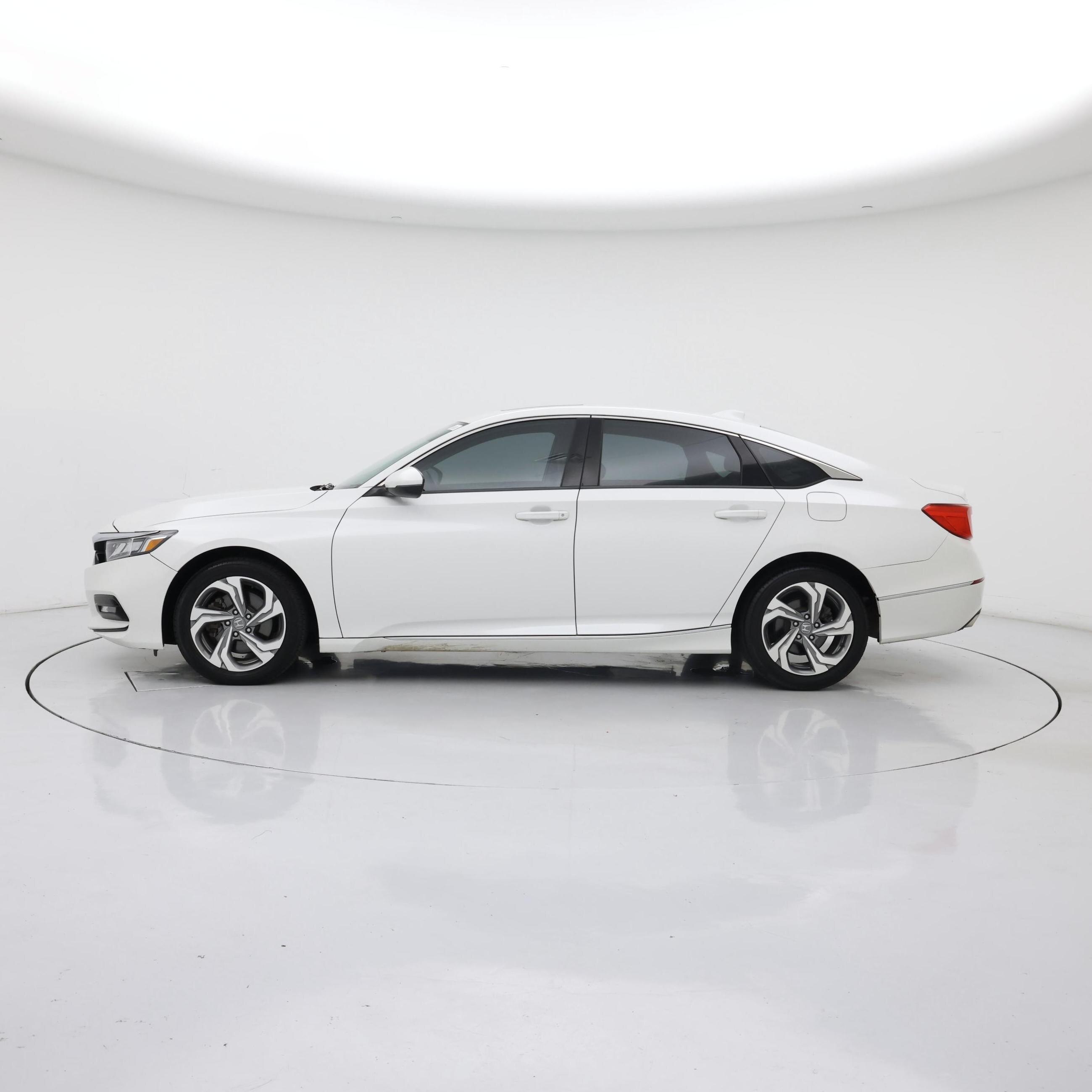 Thumbnail: 2018 Honda Accord - 3