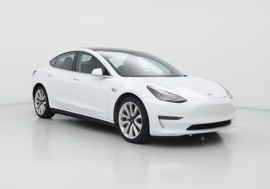 2020 Tesla Model 3 Long Range All-Wheel Drive in White — CarMax photo