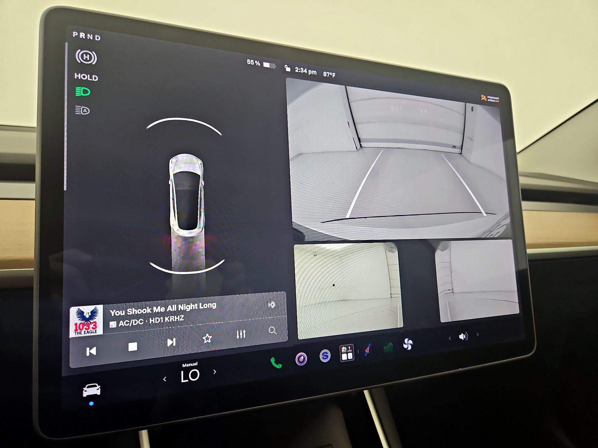 Thumbnail: 2020 Tesla Model 3 - 14