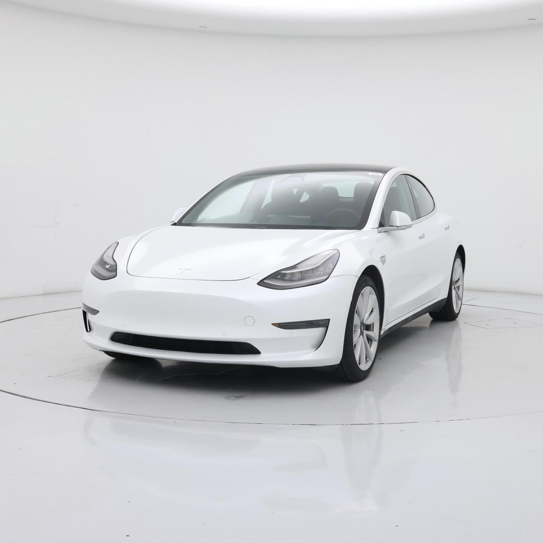 Thumbnail: 2020 Tesla Model 3 - 4