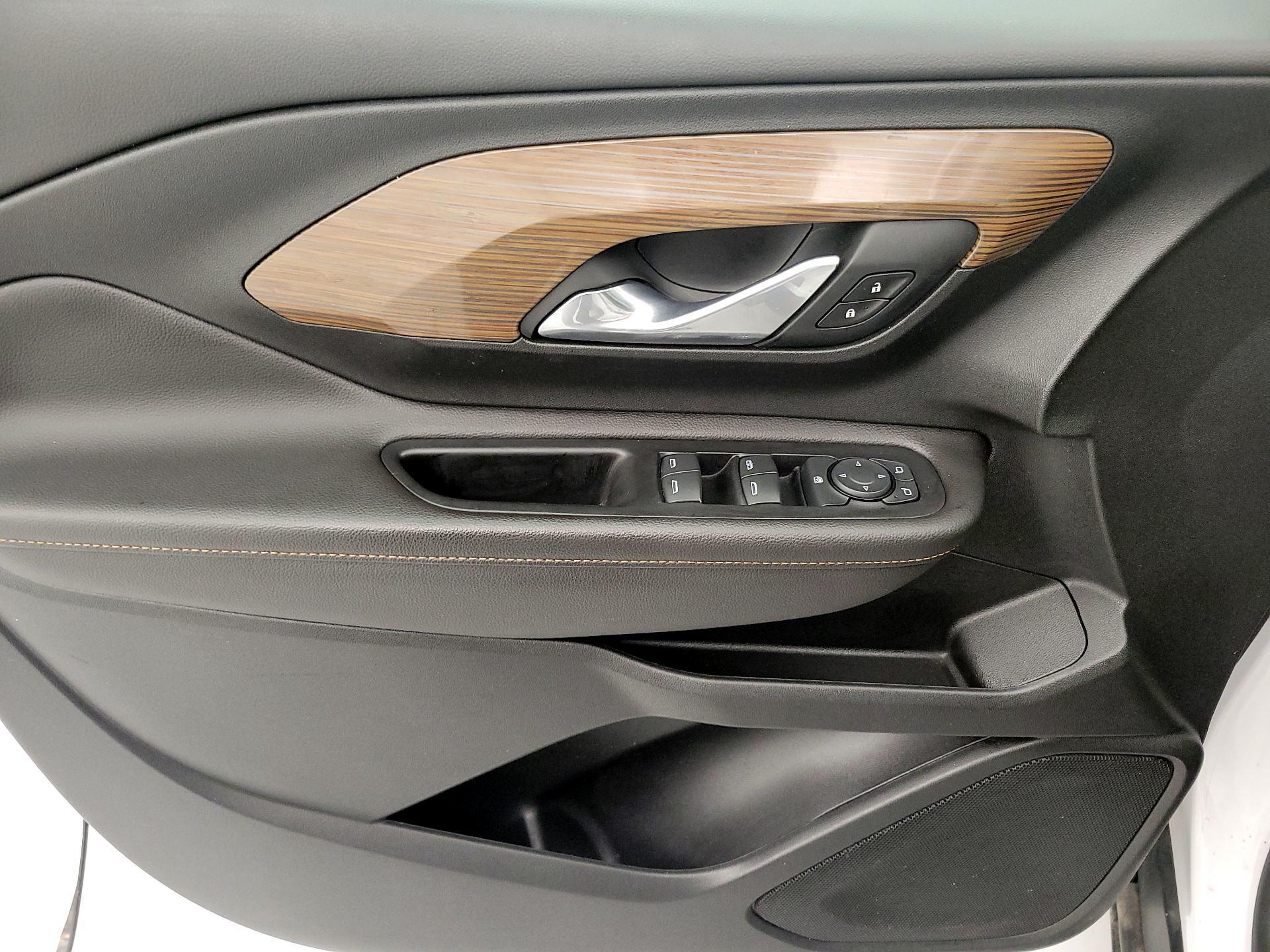 Thumbnail: 2020 GMC Terrain - 12