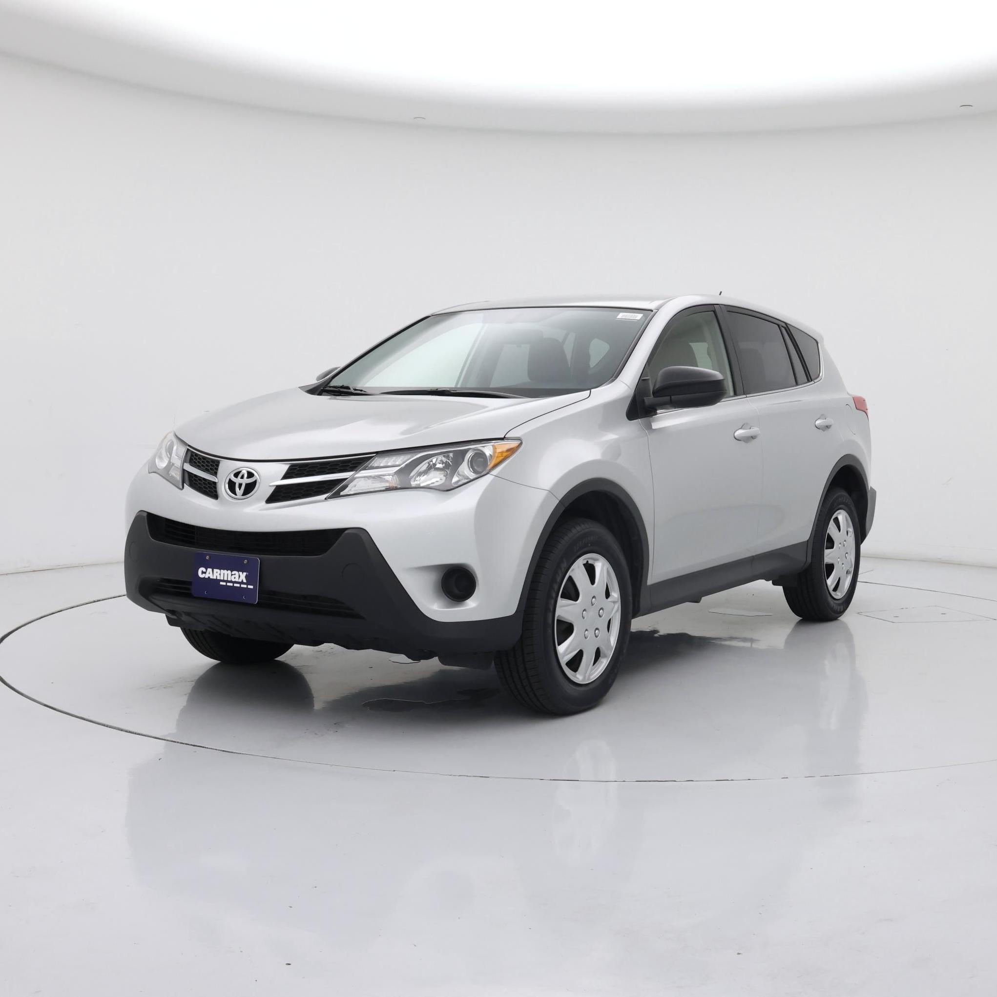 Thumbnail: 2015 Toyota RAV4 - 4
