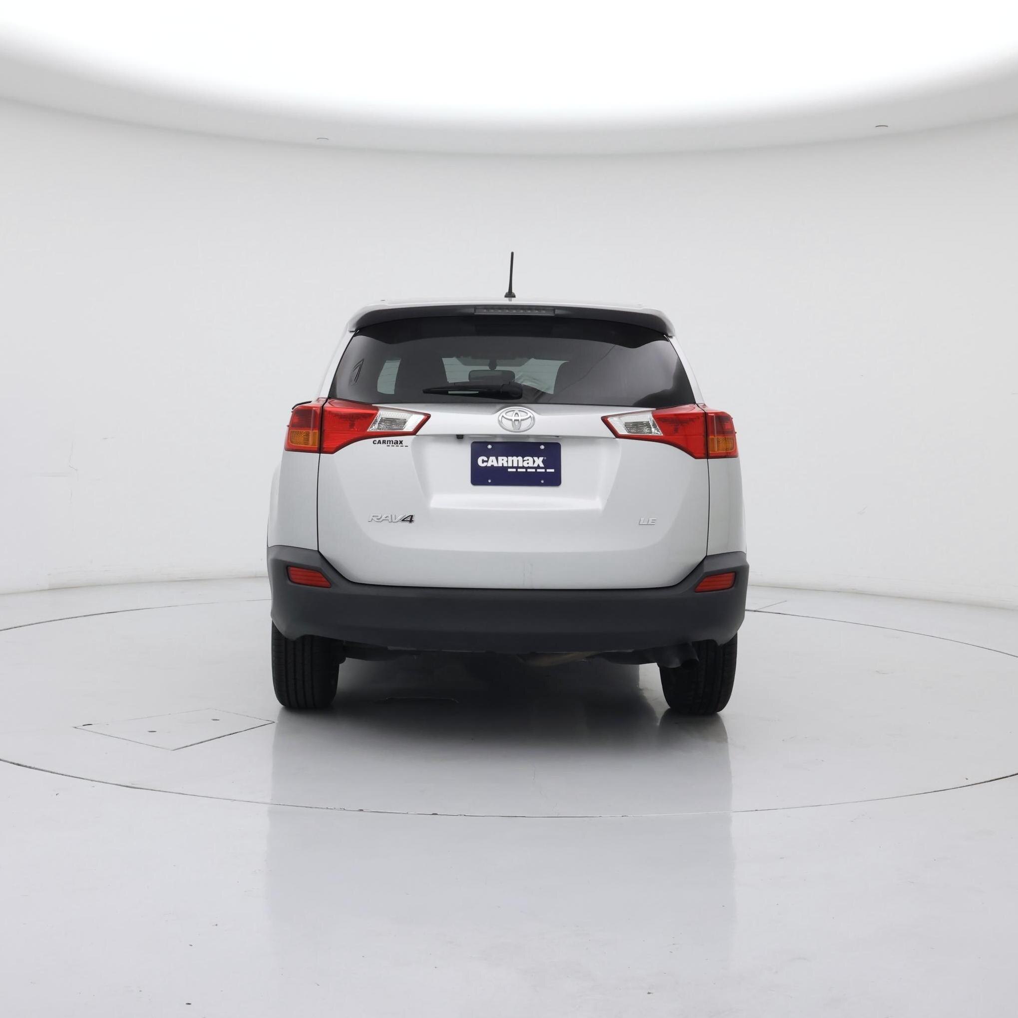 Thumbnail: 2015 Toyota RAV4 - 6