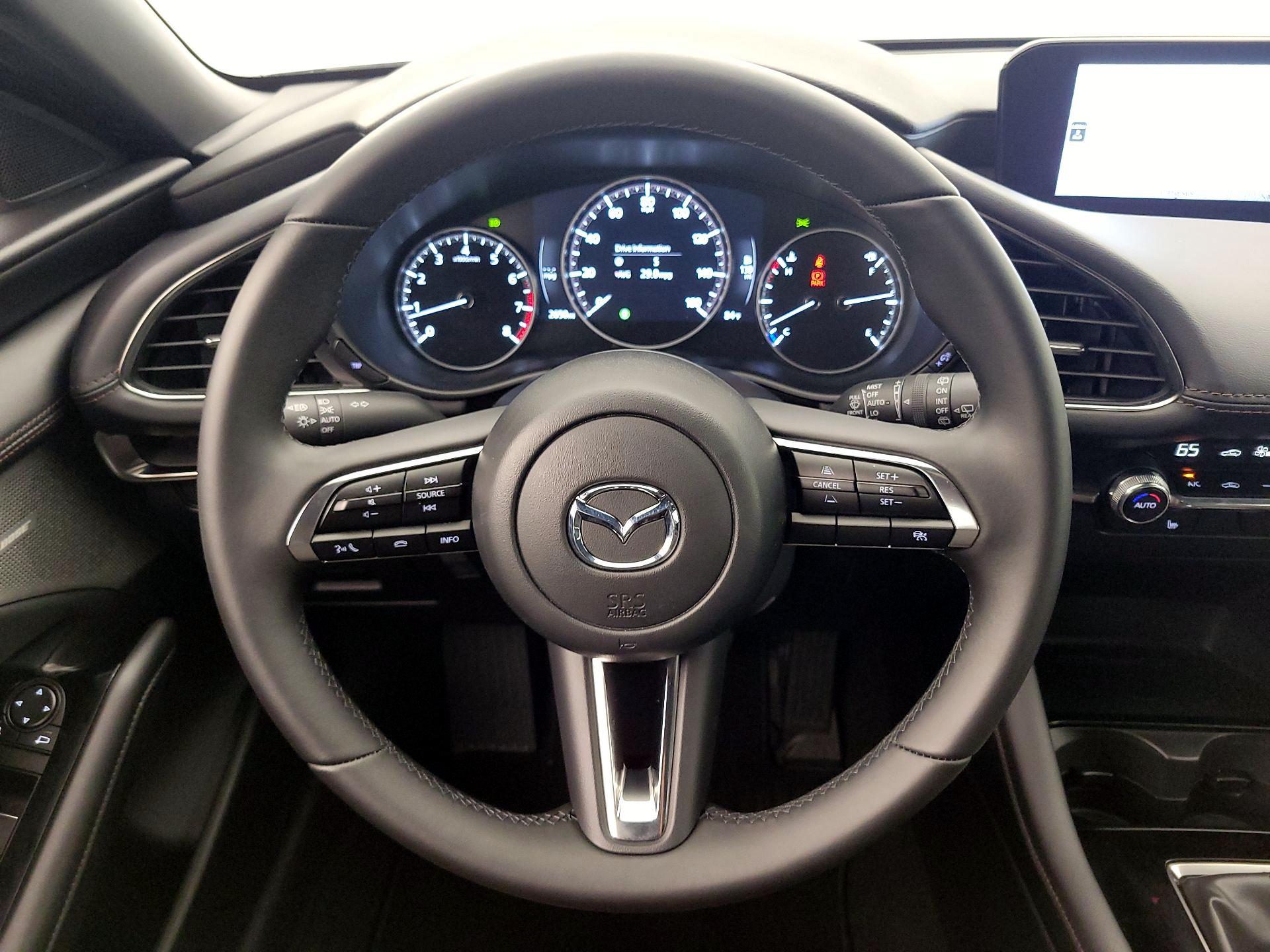 Thumbnail: 2025 Mazda Mazda3 - 10