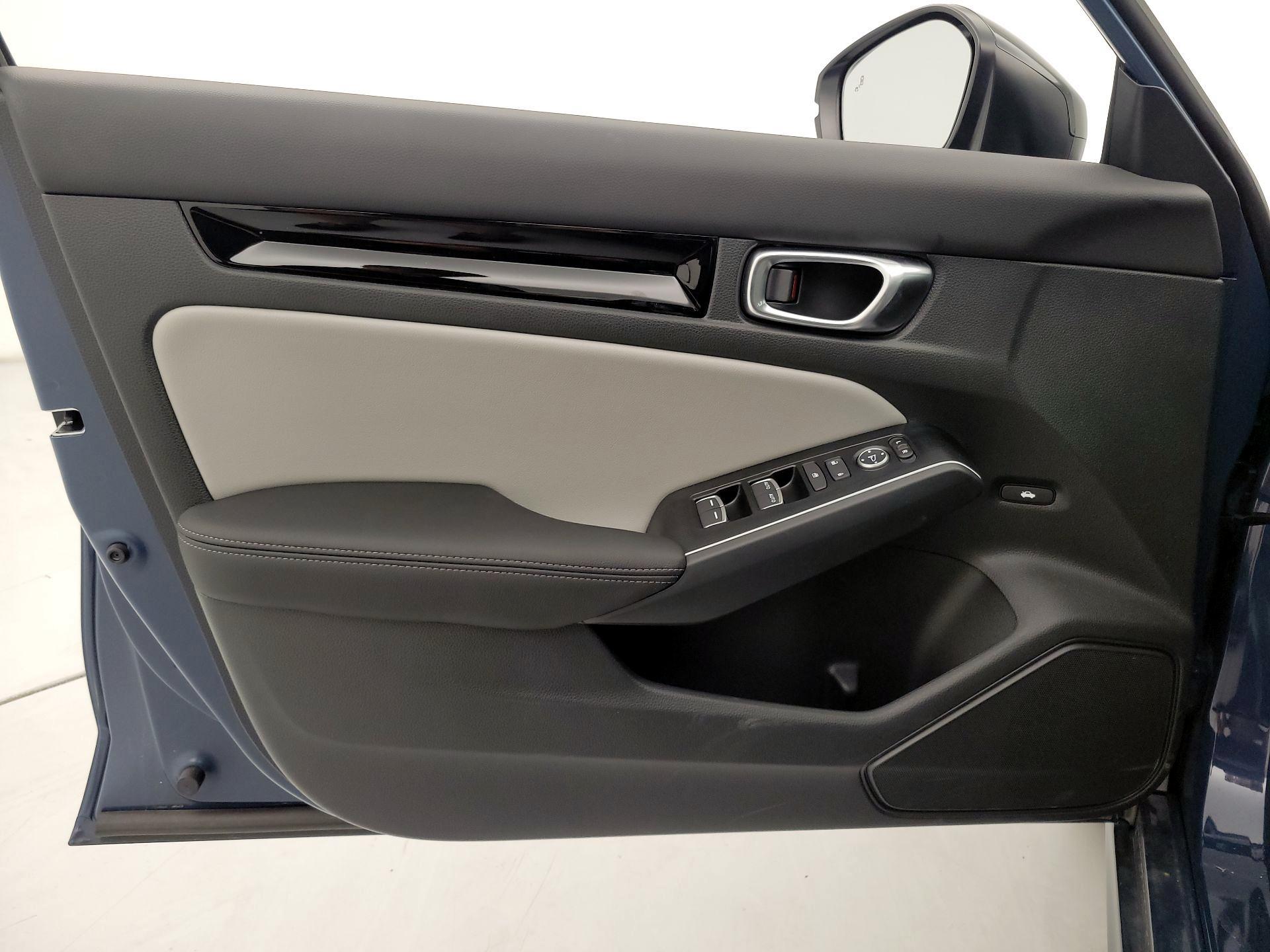 Thumbnail: 2026 Honda Civic - 12