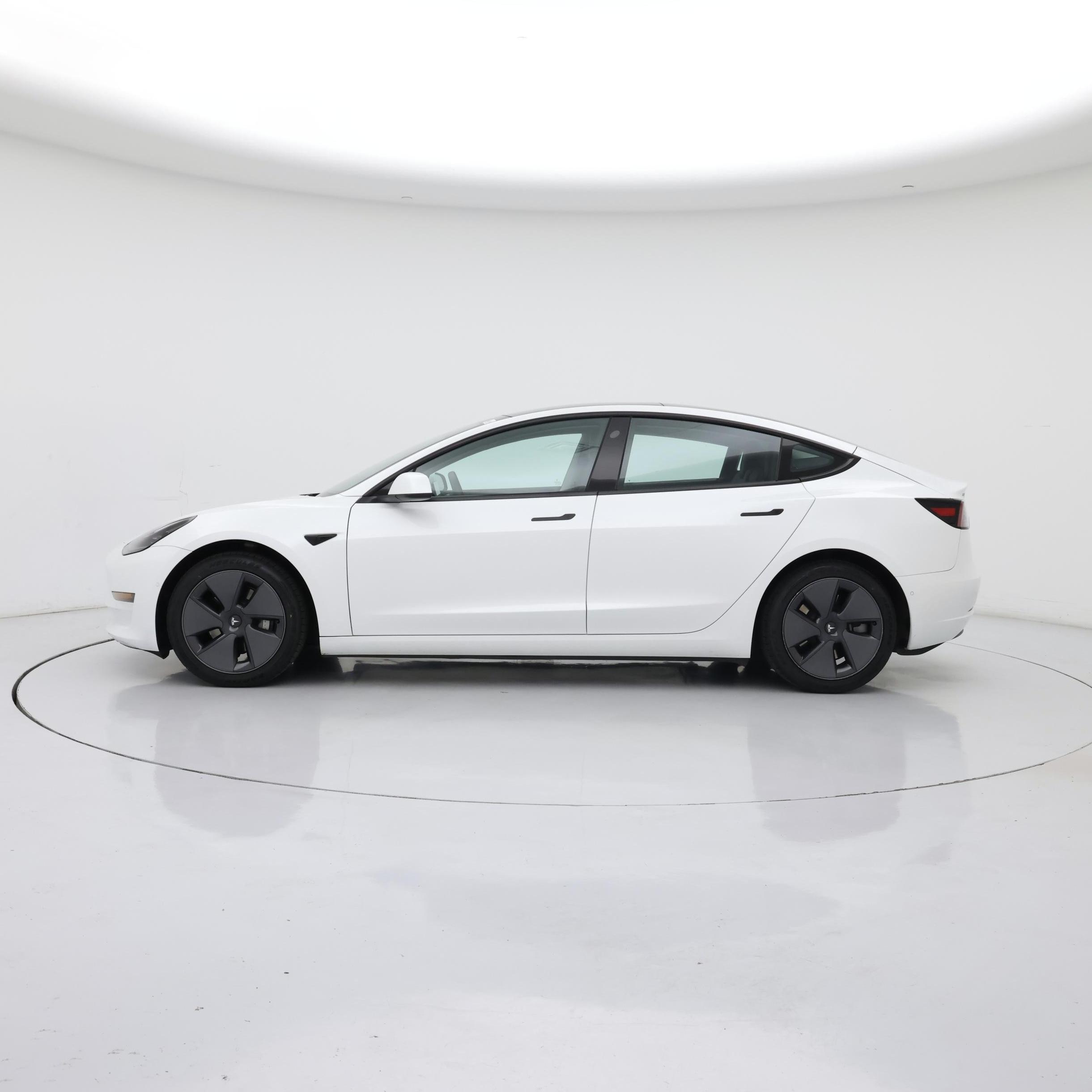 Thumbnail: 2021 Tesla Model 3 - 3