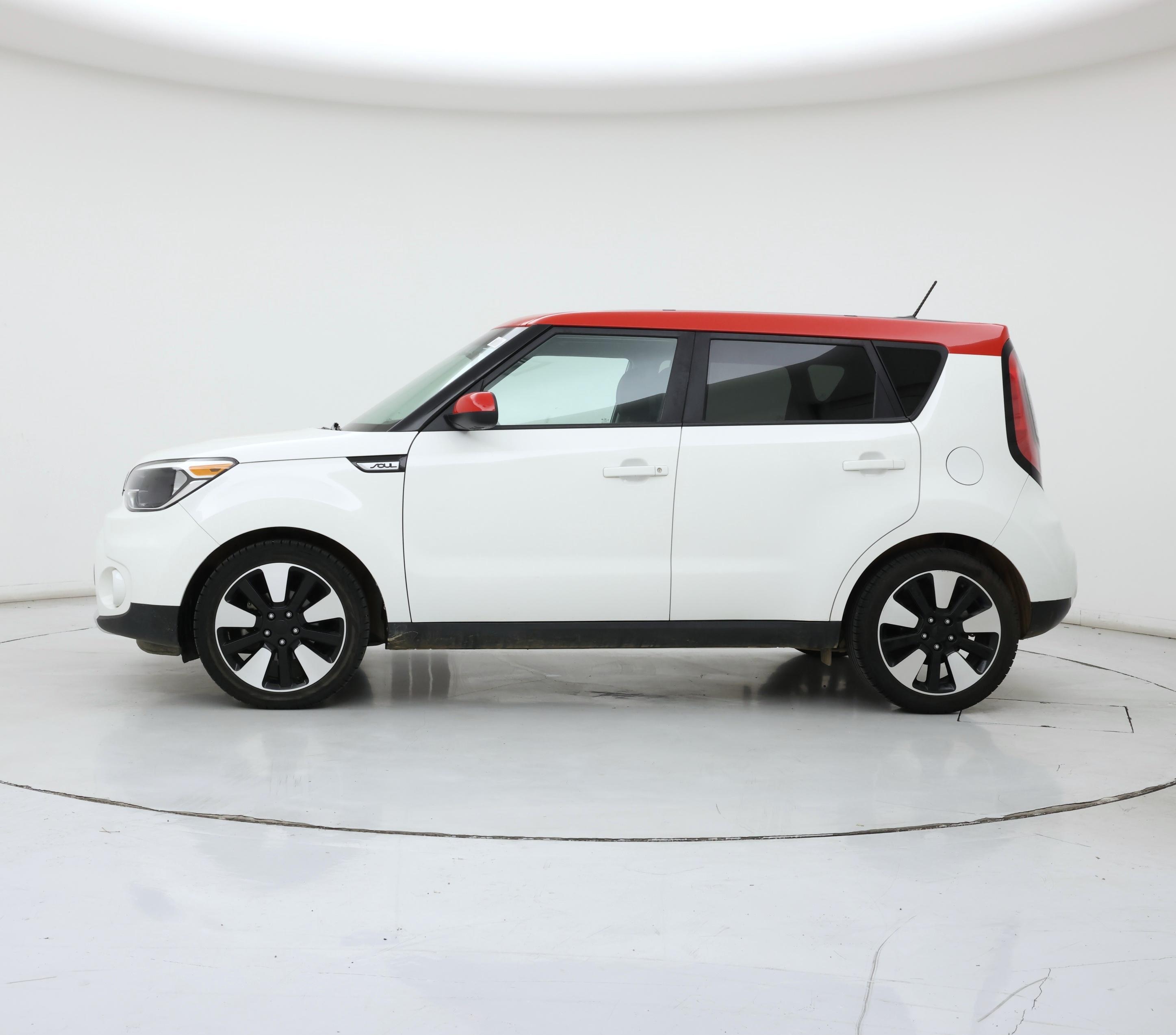 Thumbnail: 2018 Kia Soul - 3