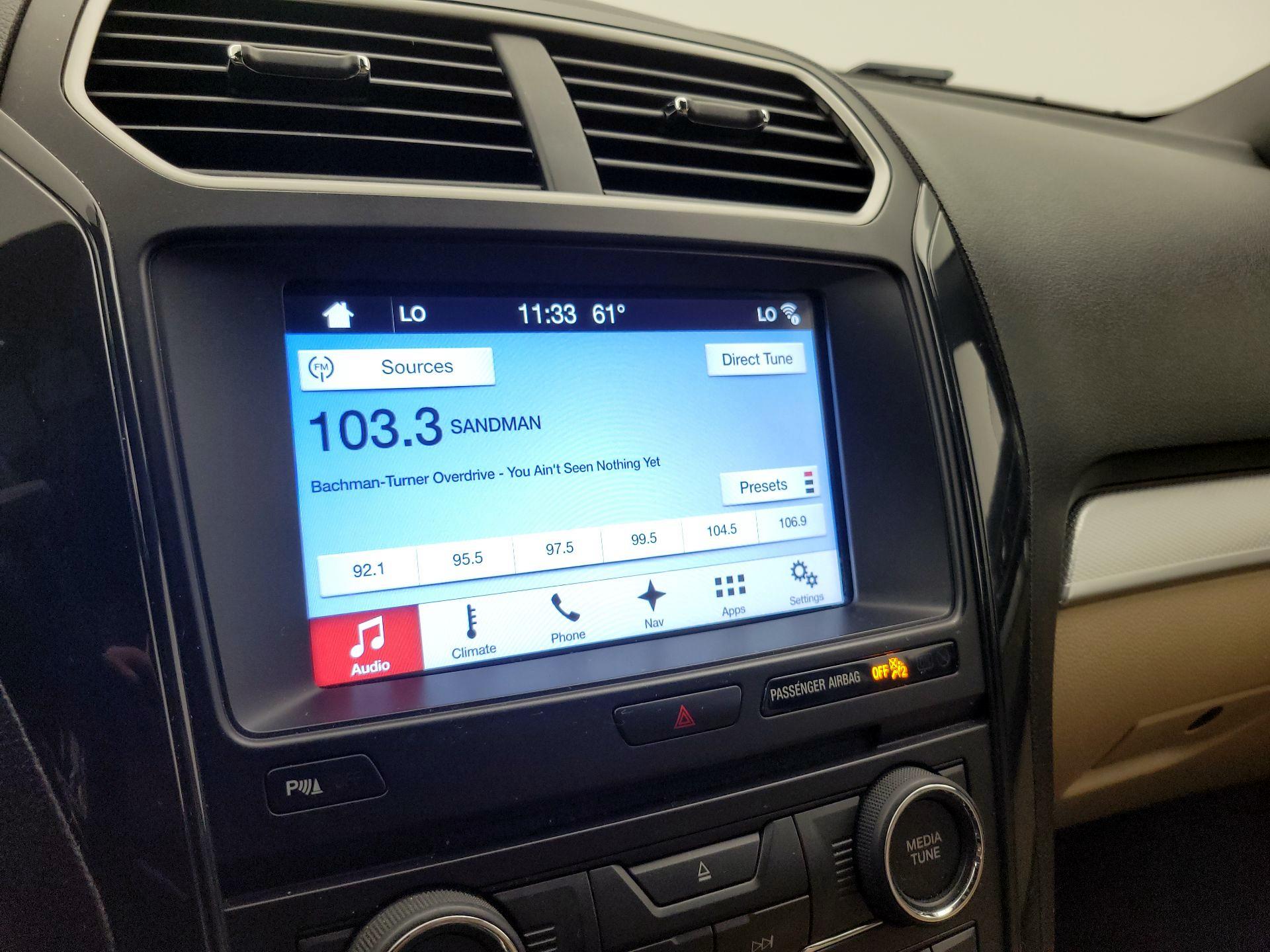 Thumbnail: 2017 Ford Explorer - 16