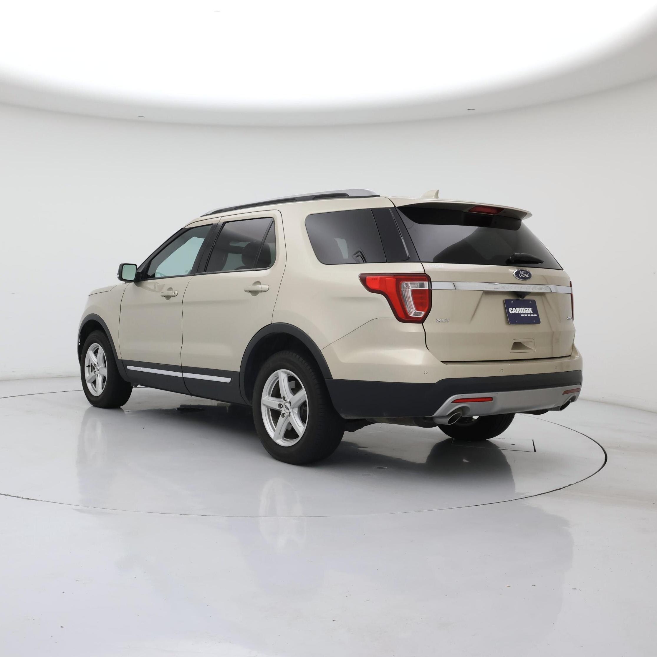 Thumbnail: 2017 Ford Explorer - 2