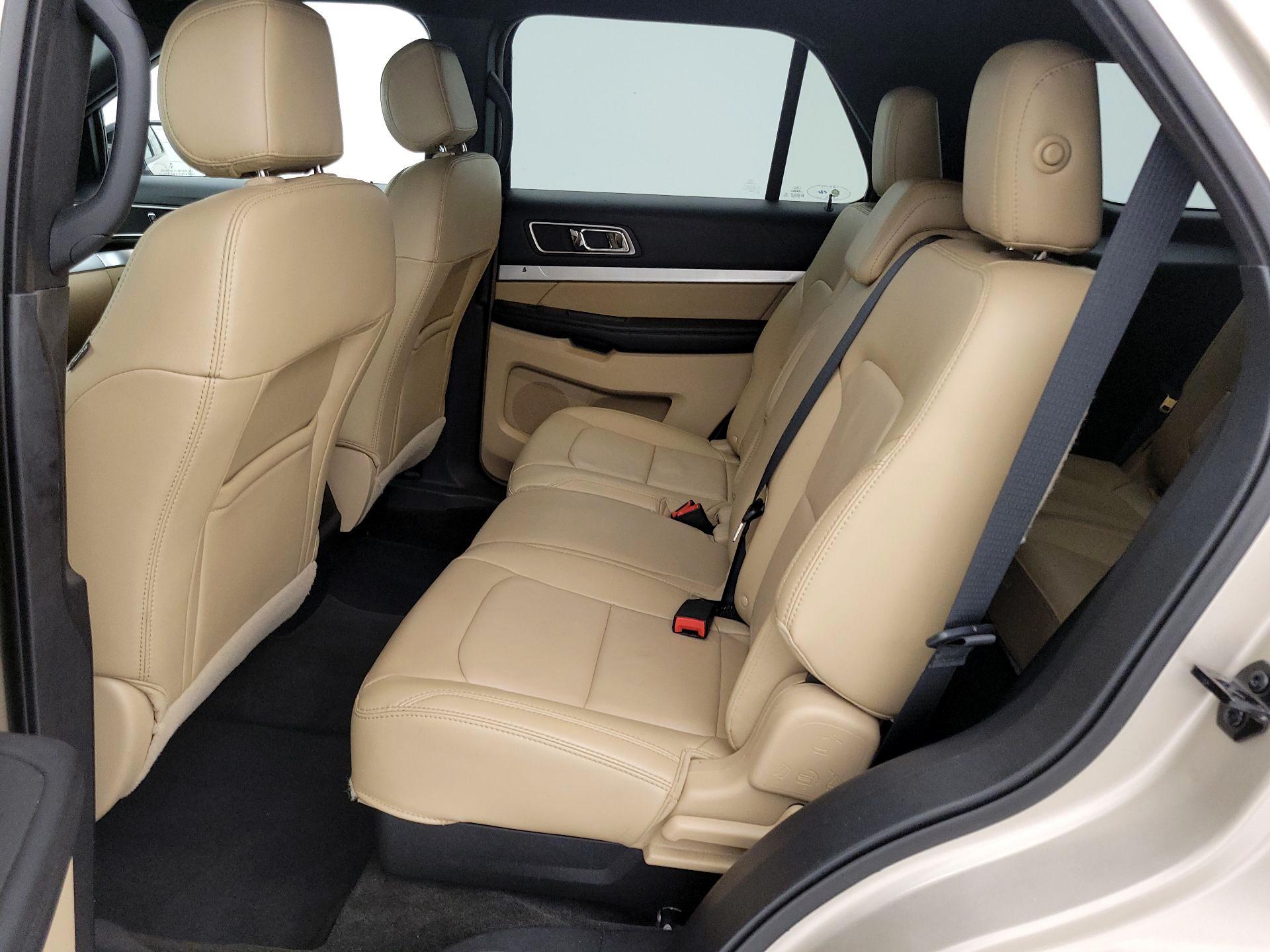 Thumbnail: 2017 Ford Explorer - 20