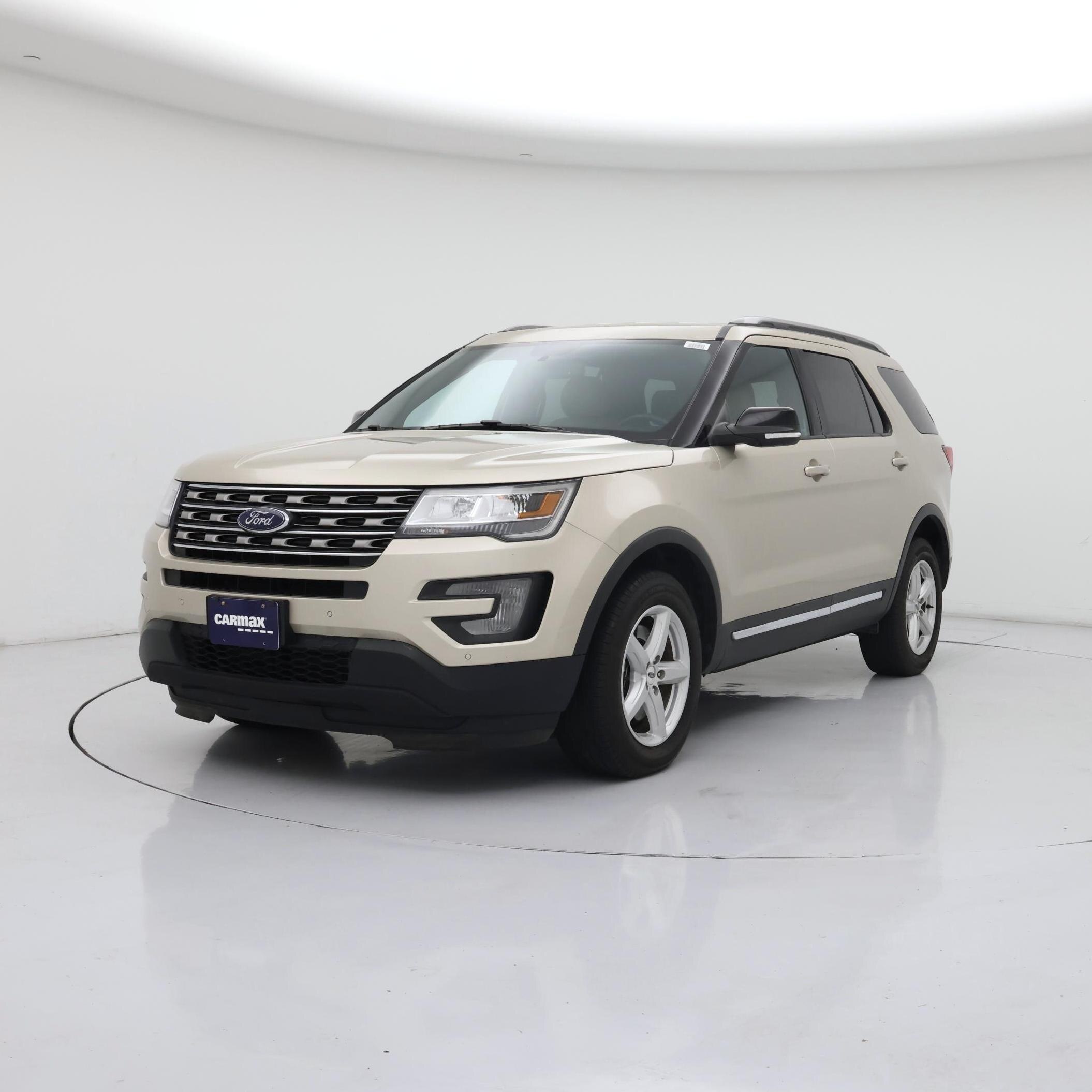 Thumbnail: 2017 Ford Explorer - 4
