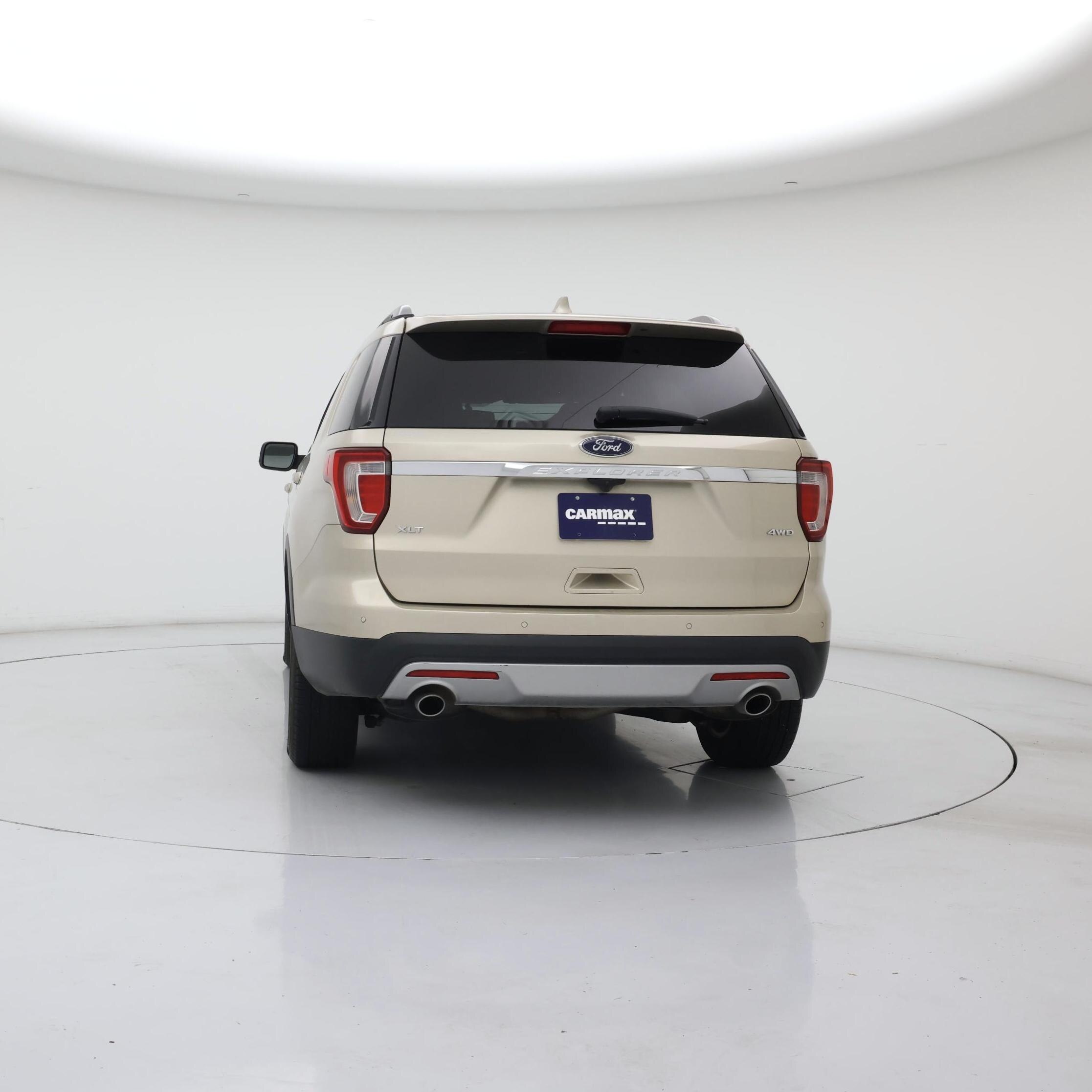 Thumbnail: 2017 Ford Explorer - 6