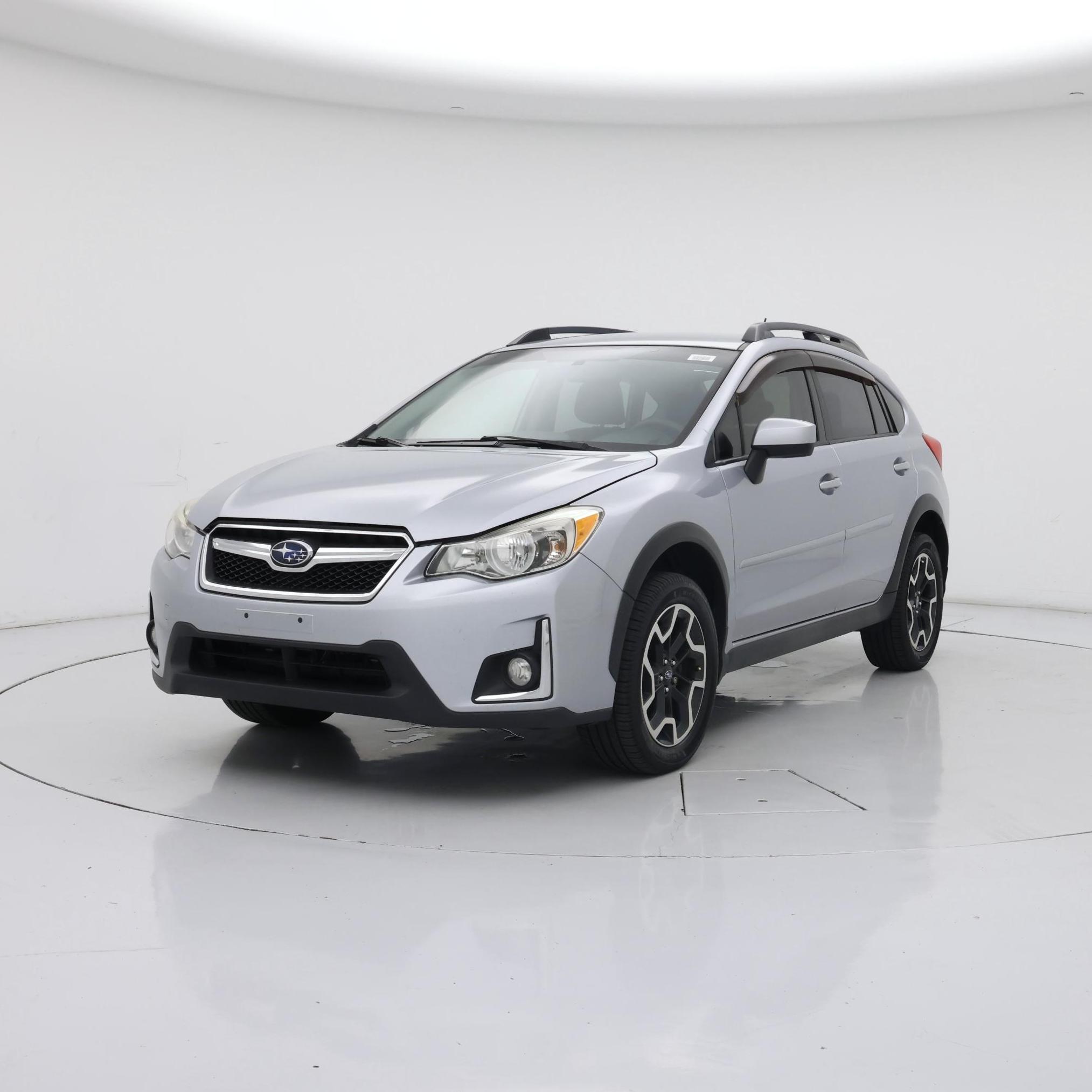 Thumbnail: 2017 Subaru Crosstrek - 4