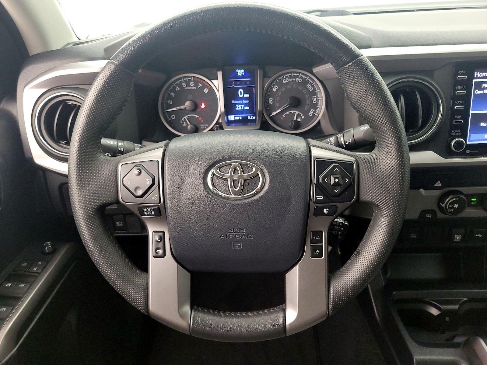 2020 Toyota Tacoma SR5 - Photo 11