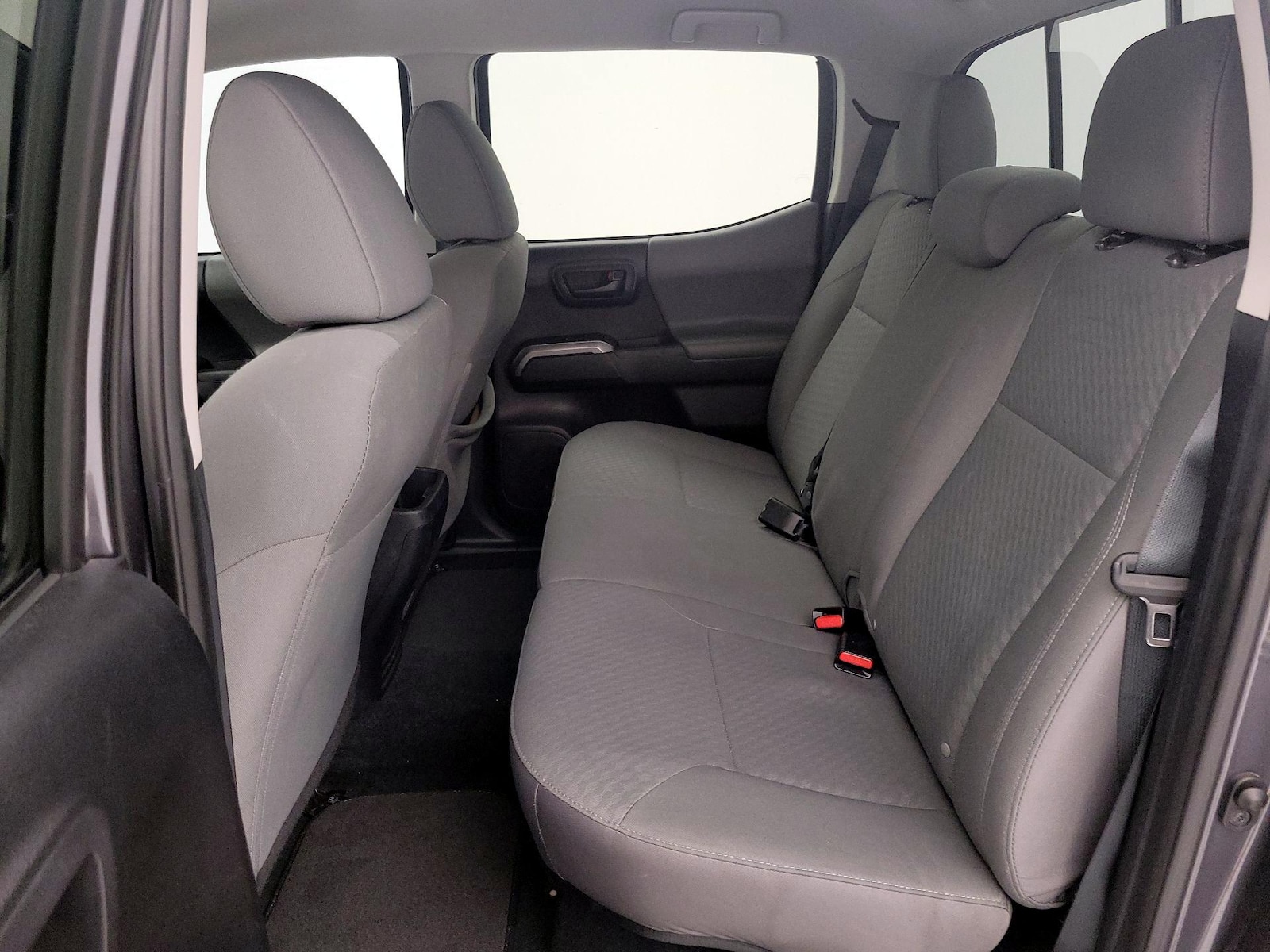 2020 Toyota Tacoma SR5 - Photo 20