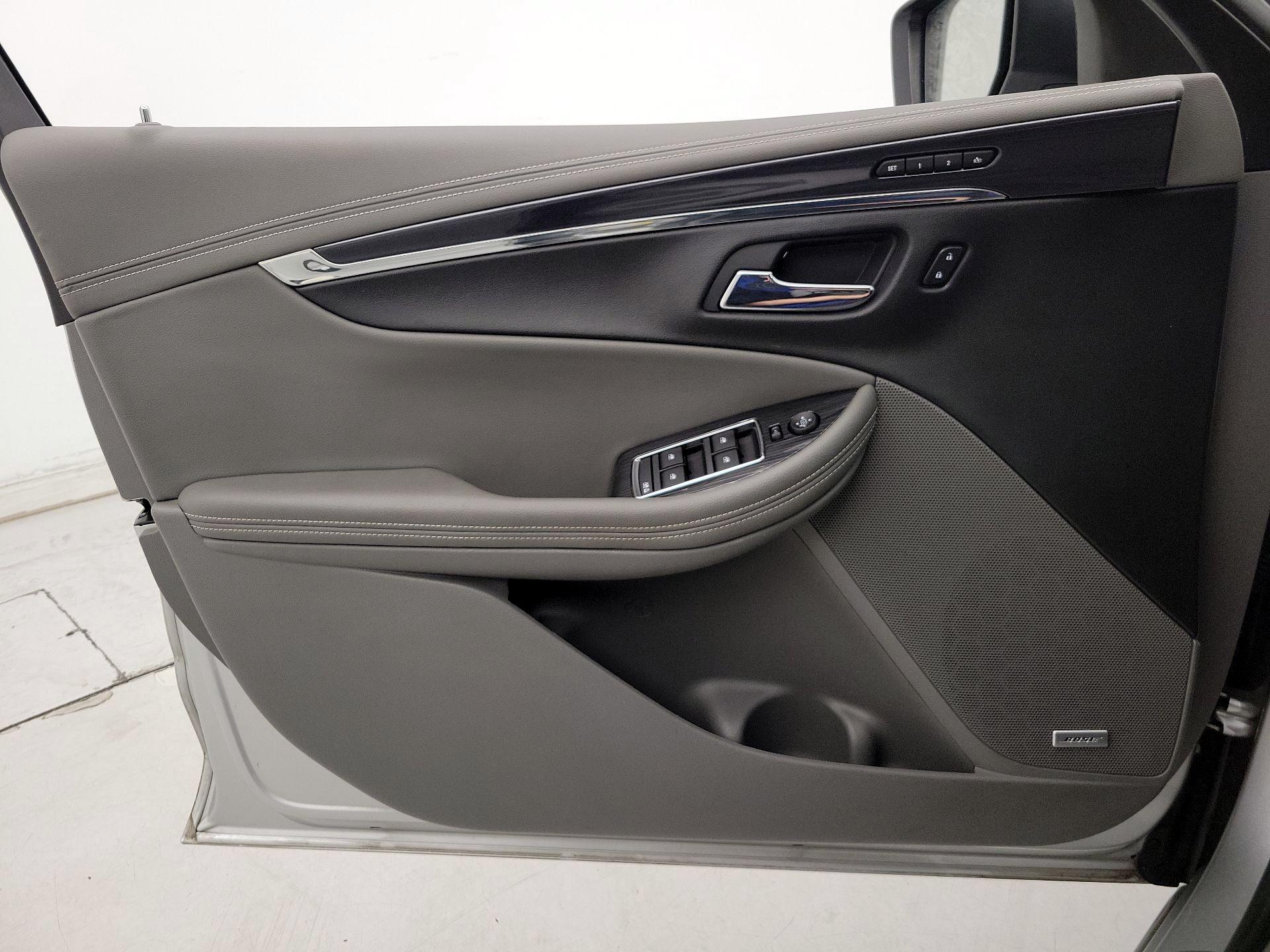 Thumbnail: 2017 Chevrolet Impala - 12