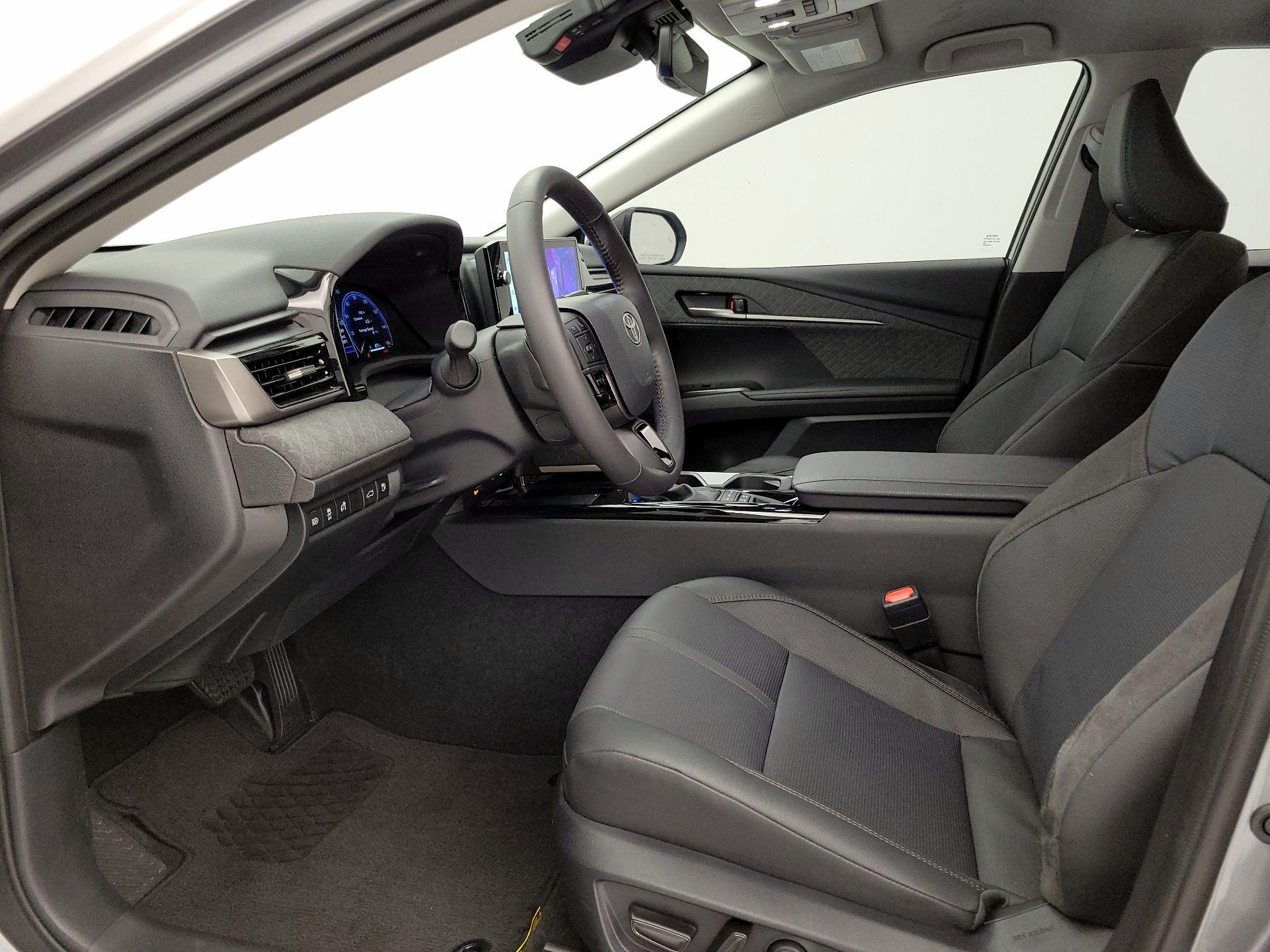 Thumbnail: 2026 Toyota Camry - 11