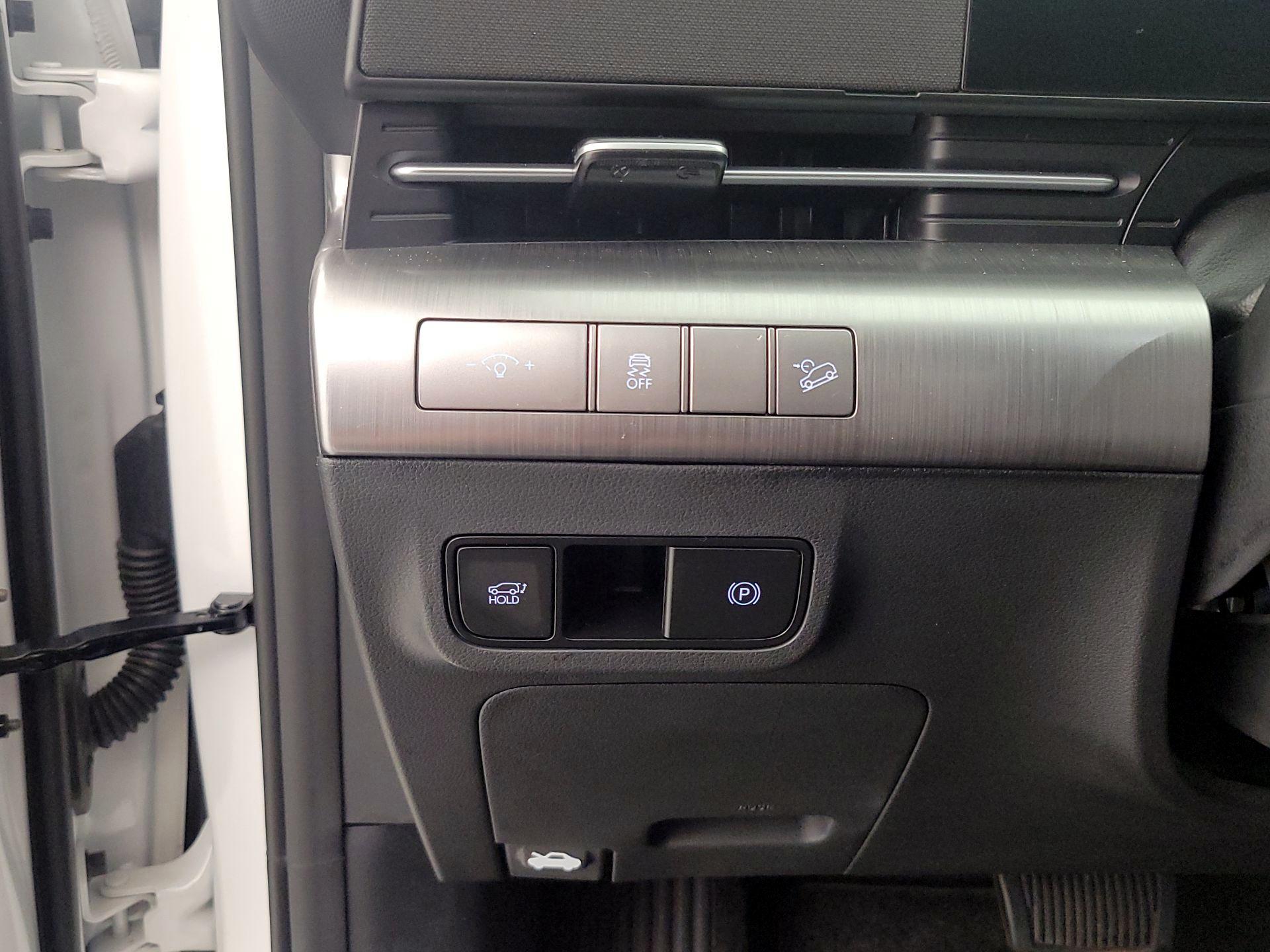 Thumbnail: 2024 Hyundai Kona - 13