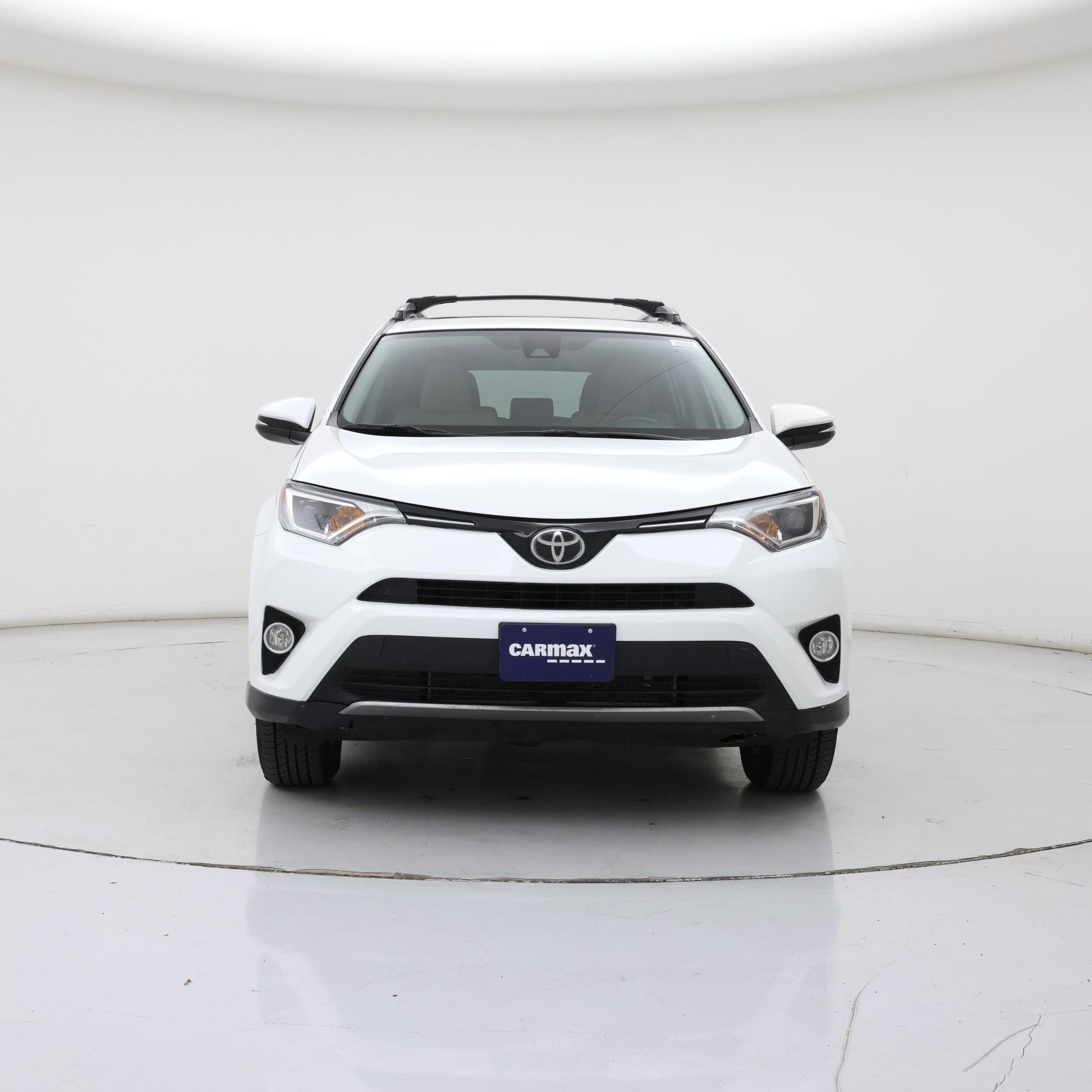 Thumbnail: 2017 Toyota RAV4 - 5