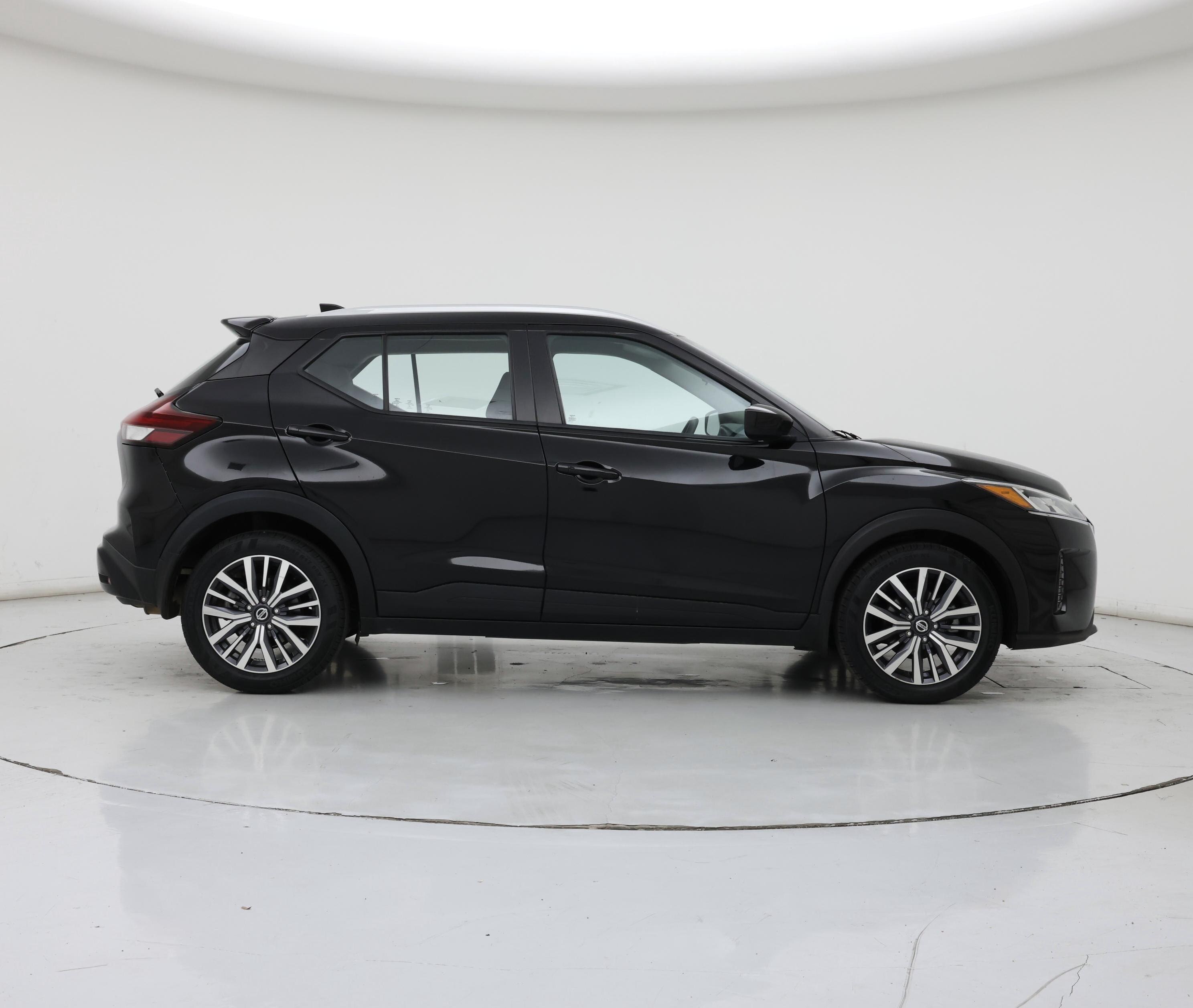 Thumbnail: 2021 Nissan Kicks - 7