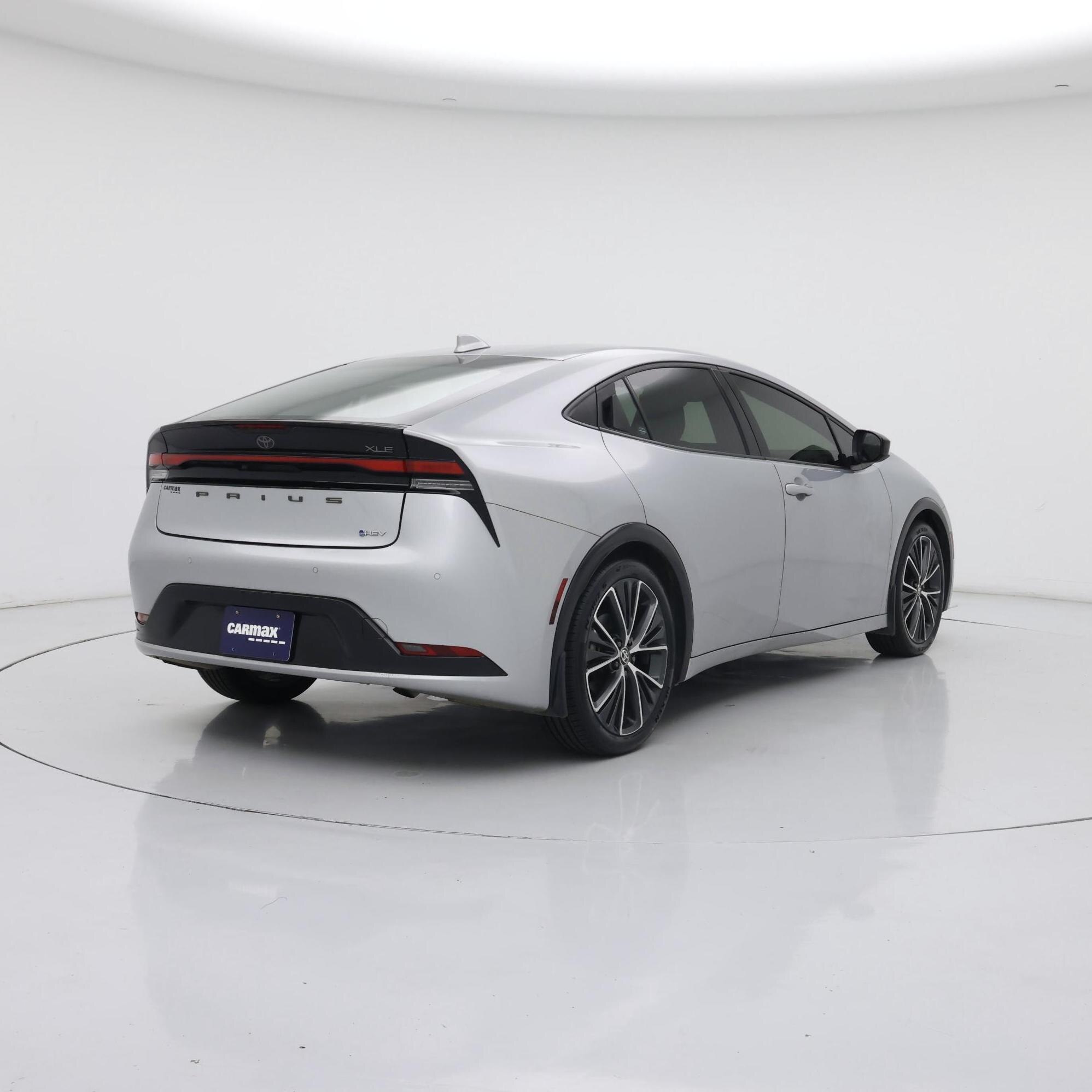 Thumbnail: 2023 Toyota Prius - 8