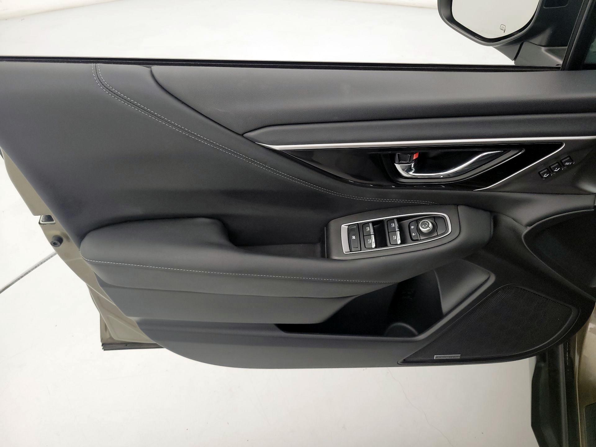 Thumbnail: 2022 Subaru Outback - 12