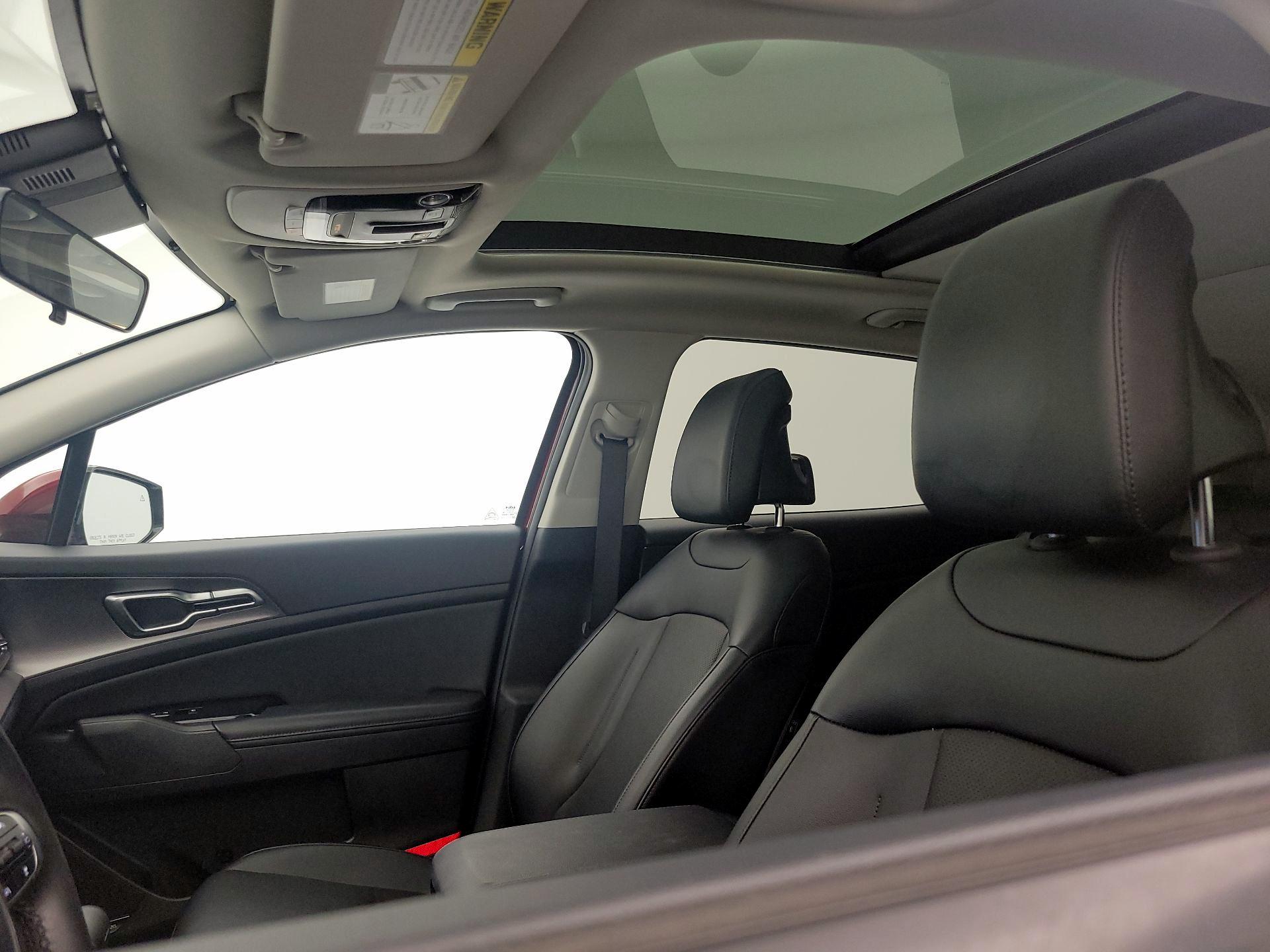 Thumbnail: 2023 Kia Sportage - 20