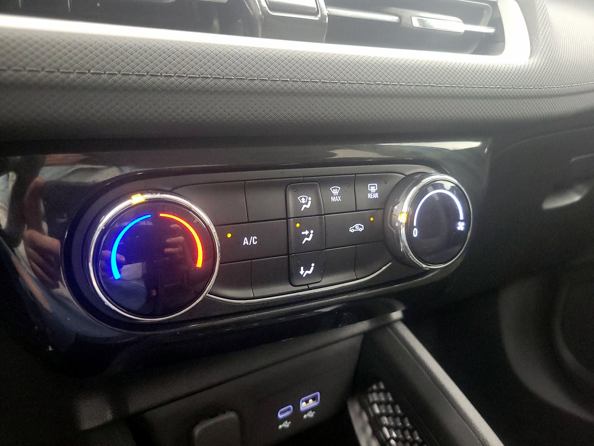 Thumbnail: 2024 Chevrolet TrailBlazer - 16